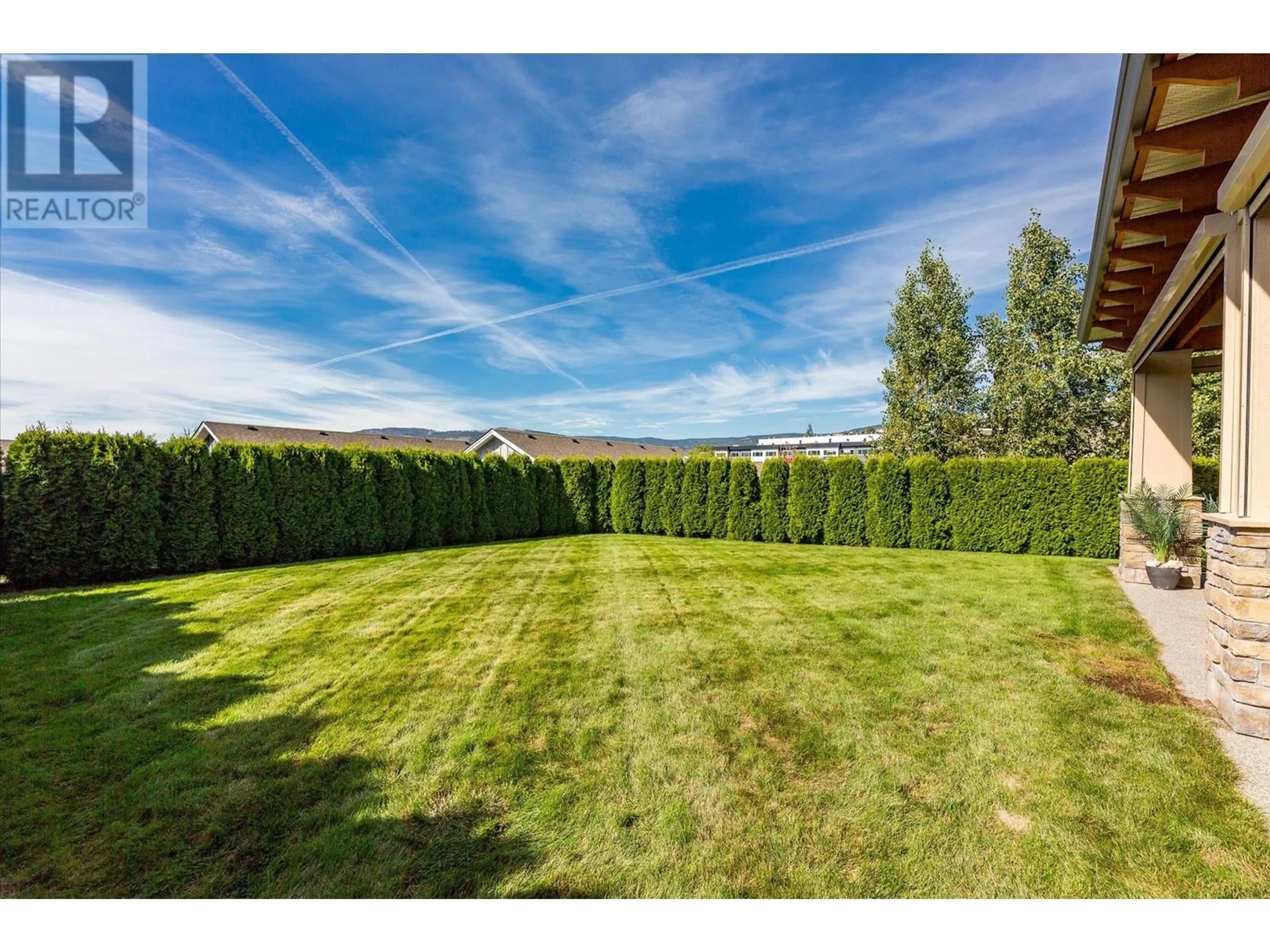 A pic from outside/outdoor area/front of a property/back of a property/a pic from drone, unknown for 2009 CAROLINE WAY, Westbank British Columbia V4T0A9