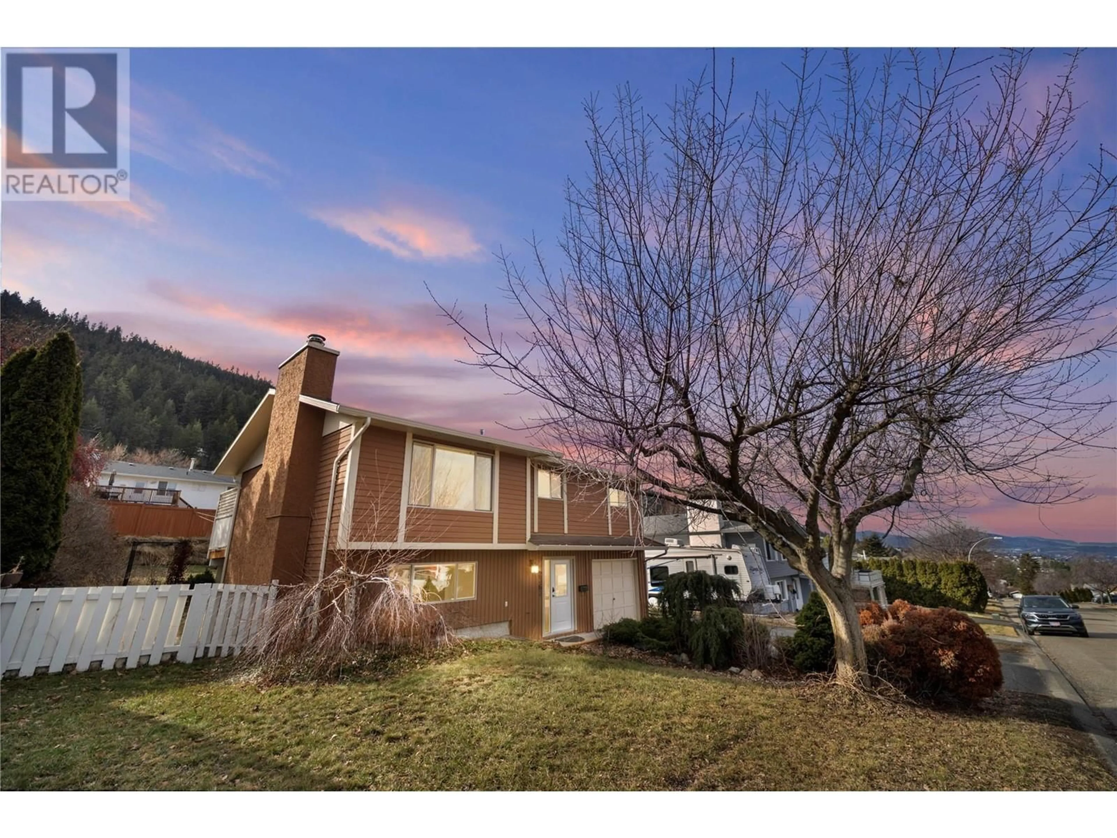 A pic from outside/outdoor area/front of a property/back of a property/a pic from drone, mountain view for 2363 NECHAKO Drive, Kamloops British Columbia V2E1T8