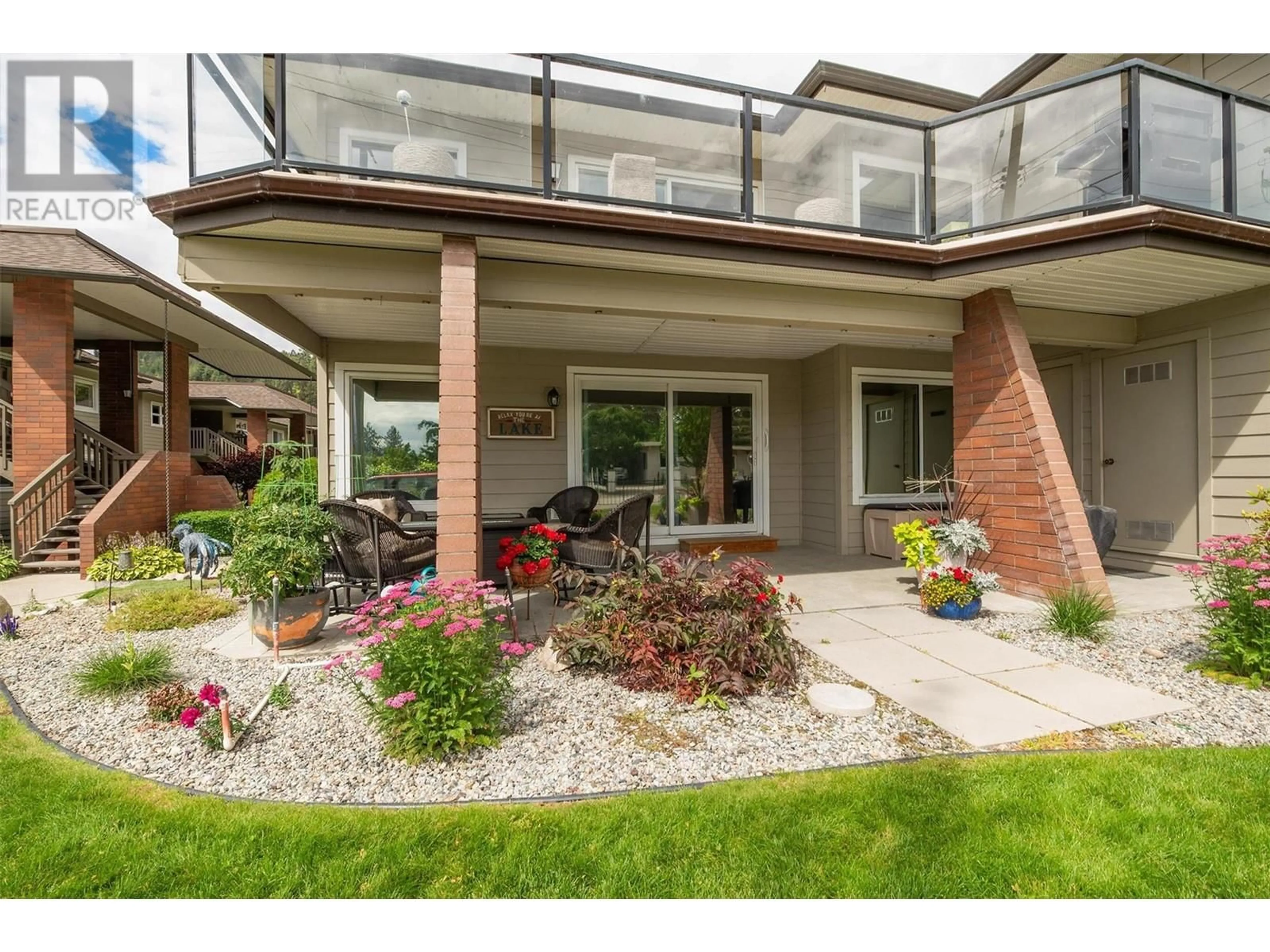 Patio, unknown for 109 - 4340B BEACH AVENUE, Peachland British Columbia V0H1X6