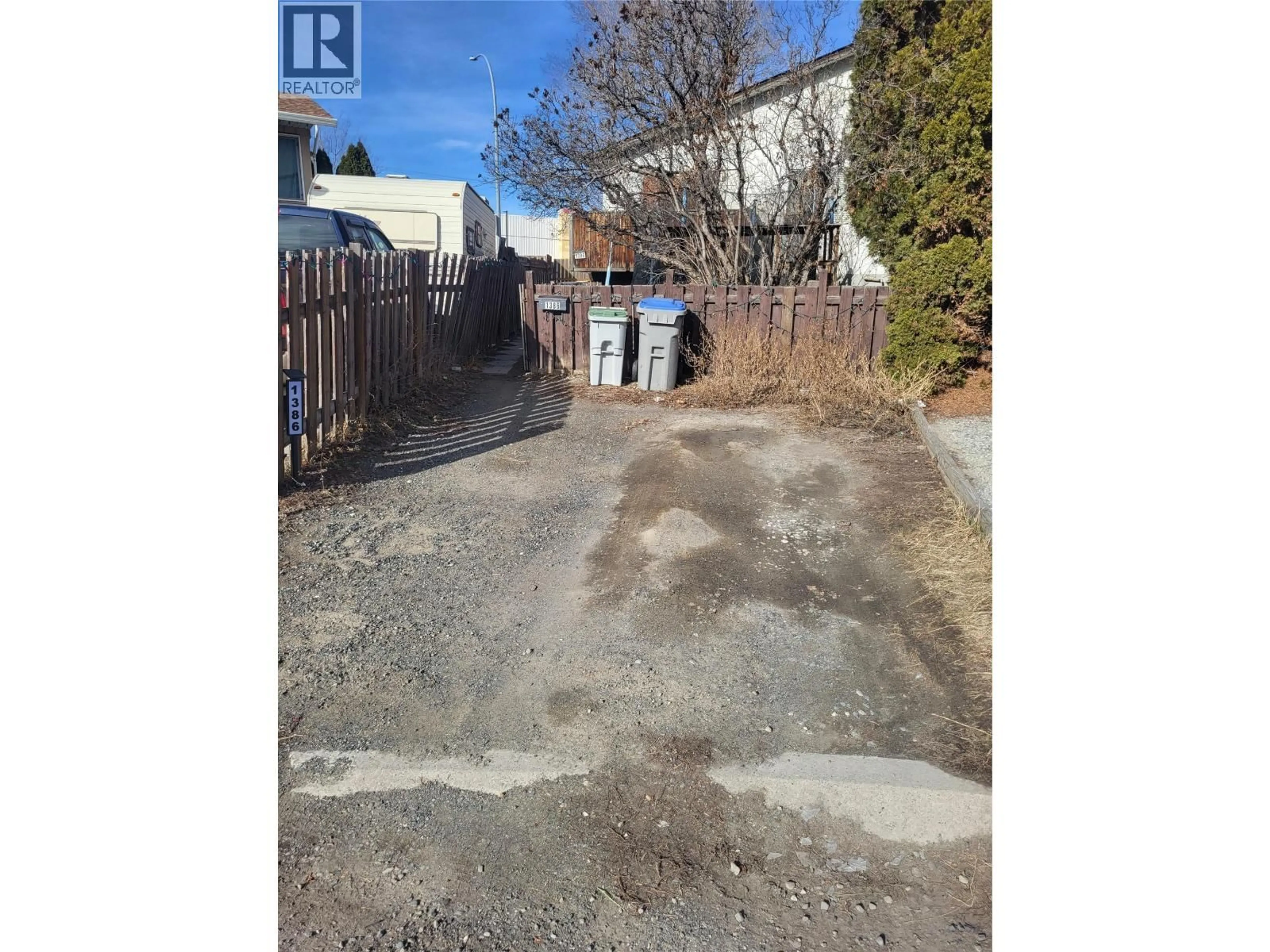 Unknown for 1386 OTTAWA PLACE, Kamloops British Columbia V2B7W4