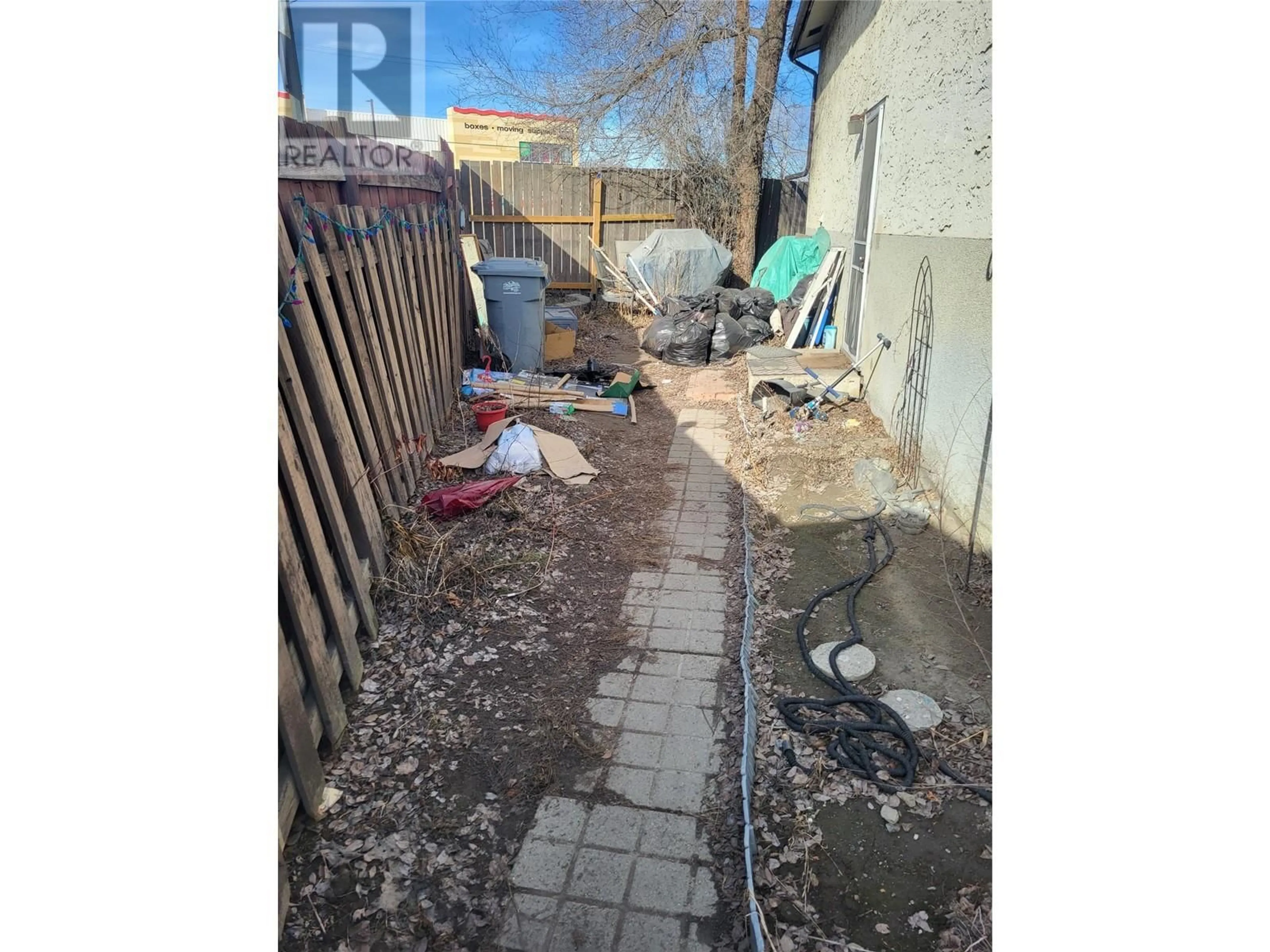 Unknown for 1386 OTTAWA PLACE, Kamloops British Columbia V2B7W4