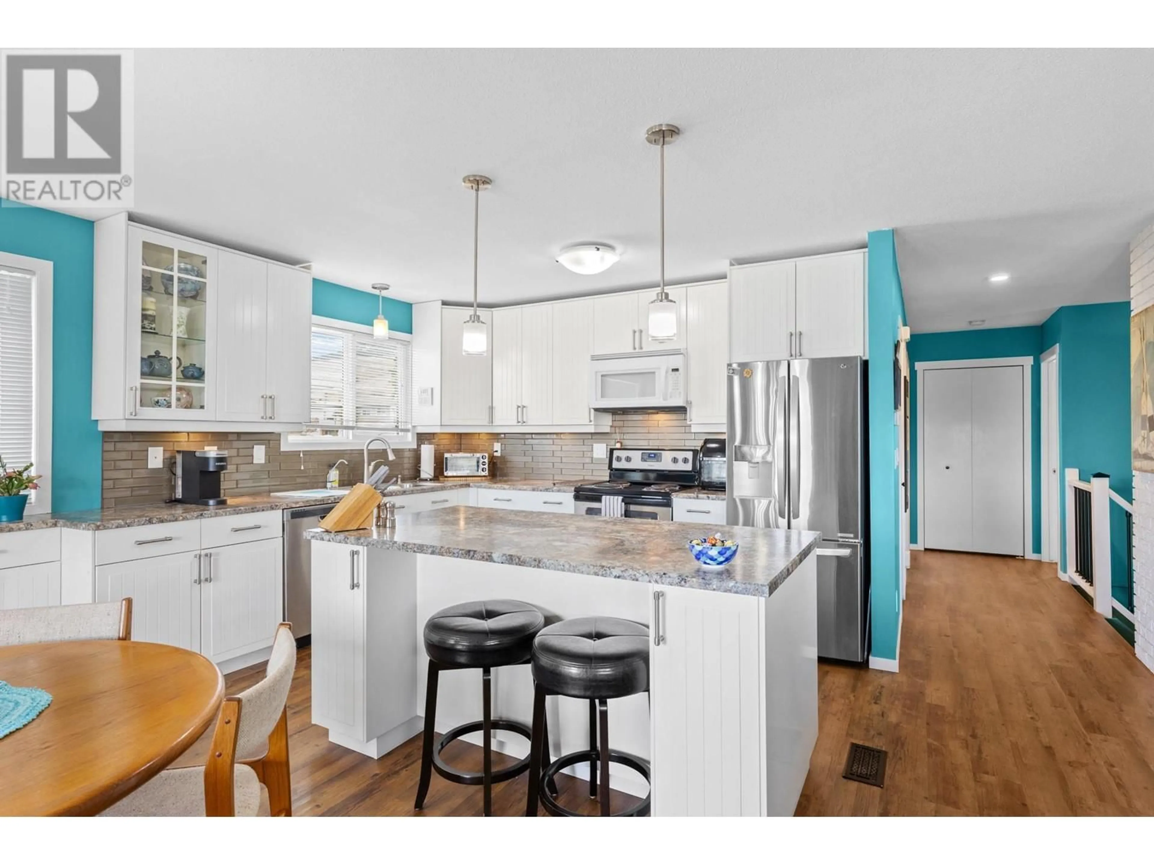 Open concept kitchen, unknown for 10678 CHERYL ROAD, Lake Country British Columbia V4V1W3