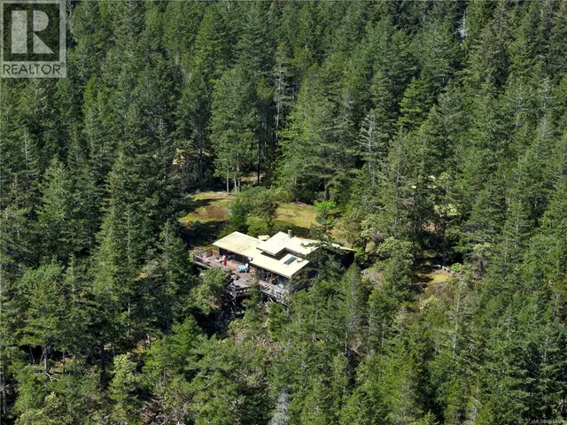 1395 MANZANITA ROAD, Cortes Island 3