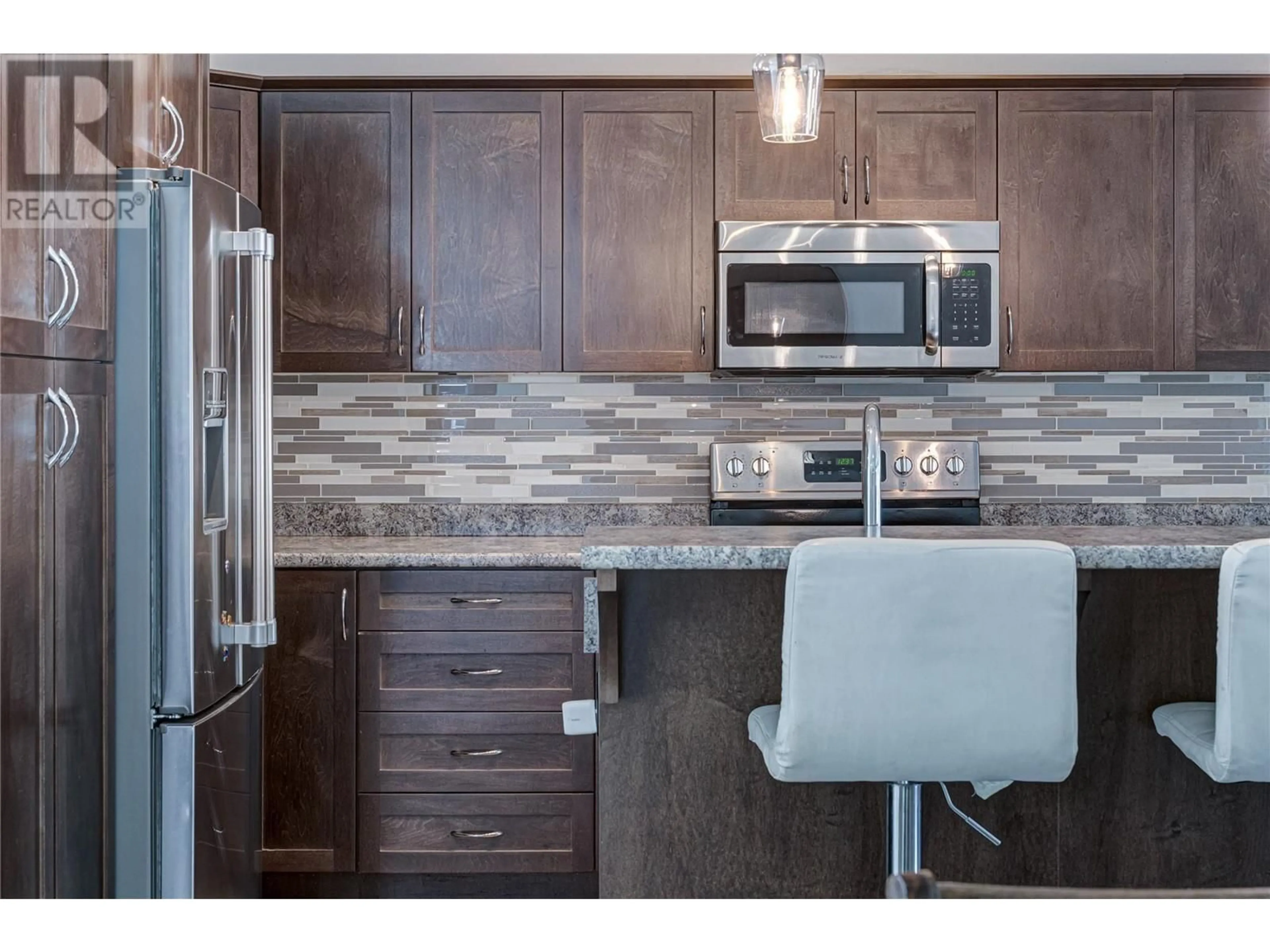 Open concept kitchen, unknown for 1323 CHERRYWOOD BOULEVARD, Sparwood British Columbia V0B2G2