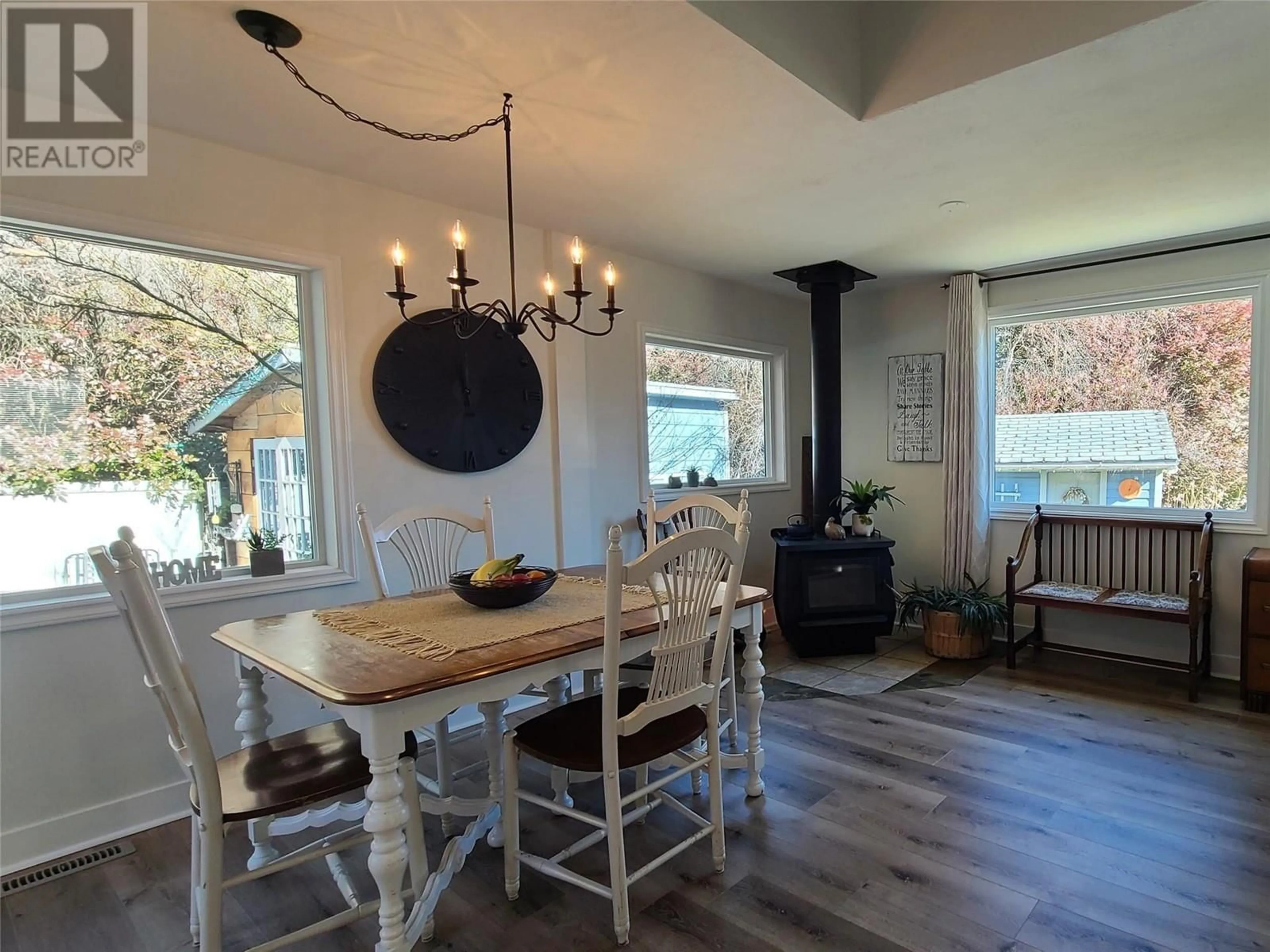 Dining room, wood/laminate floor for 5706 BUTLER STREET, Summerland British Columbia V0H1Z1