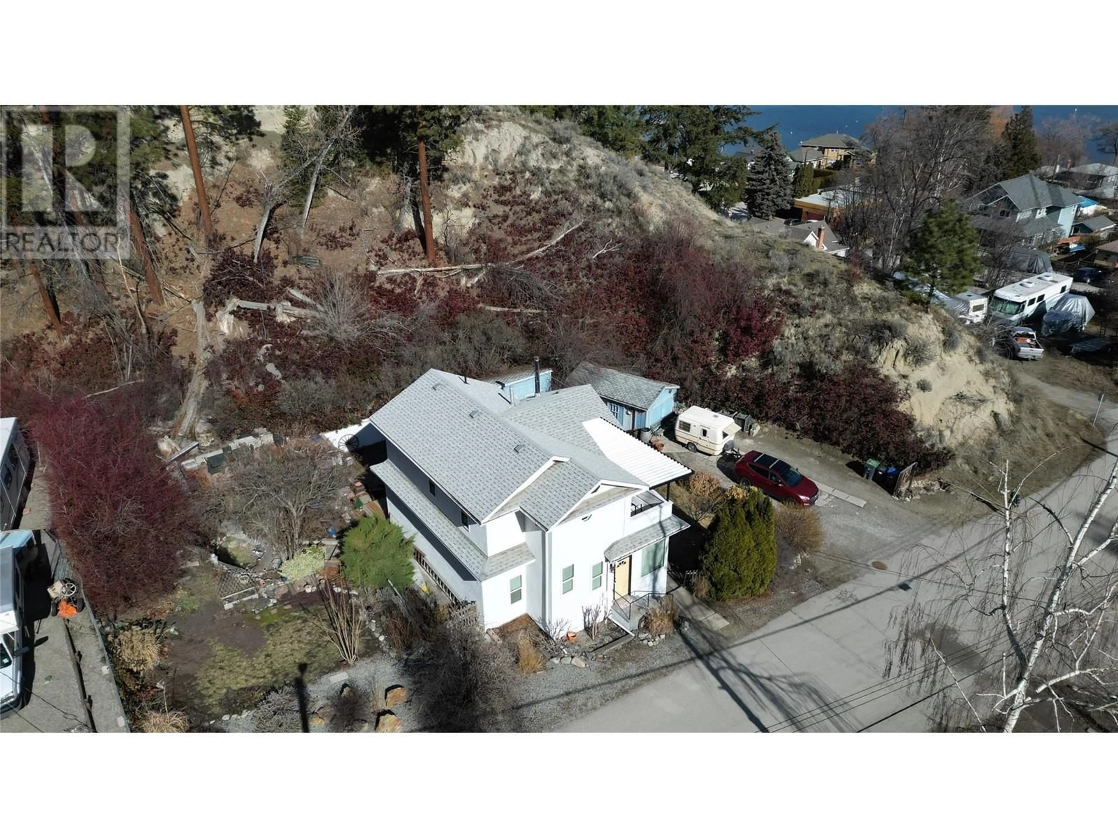 A pic from outside/outdoor area/front of a property/back of a property/a pic from drone, unknown for 5706 BUTLER STREET, Summerland British Columbia V0H1Z1
