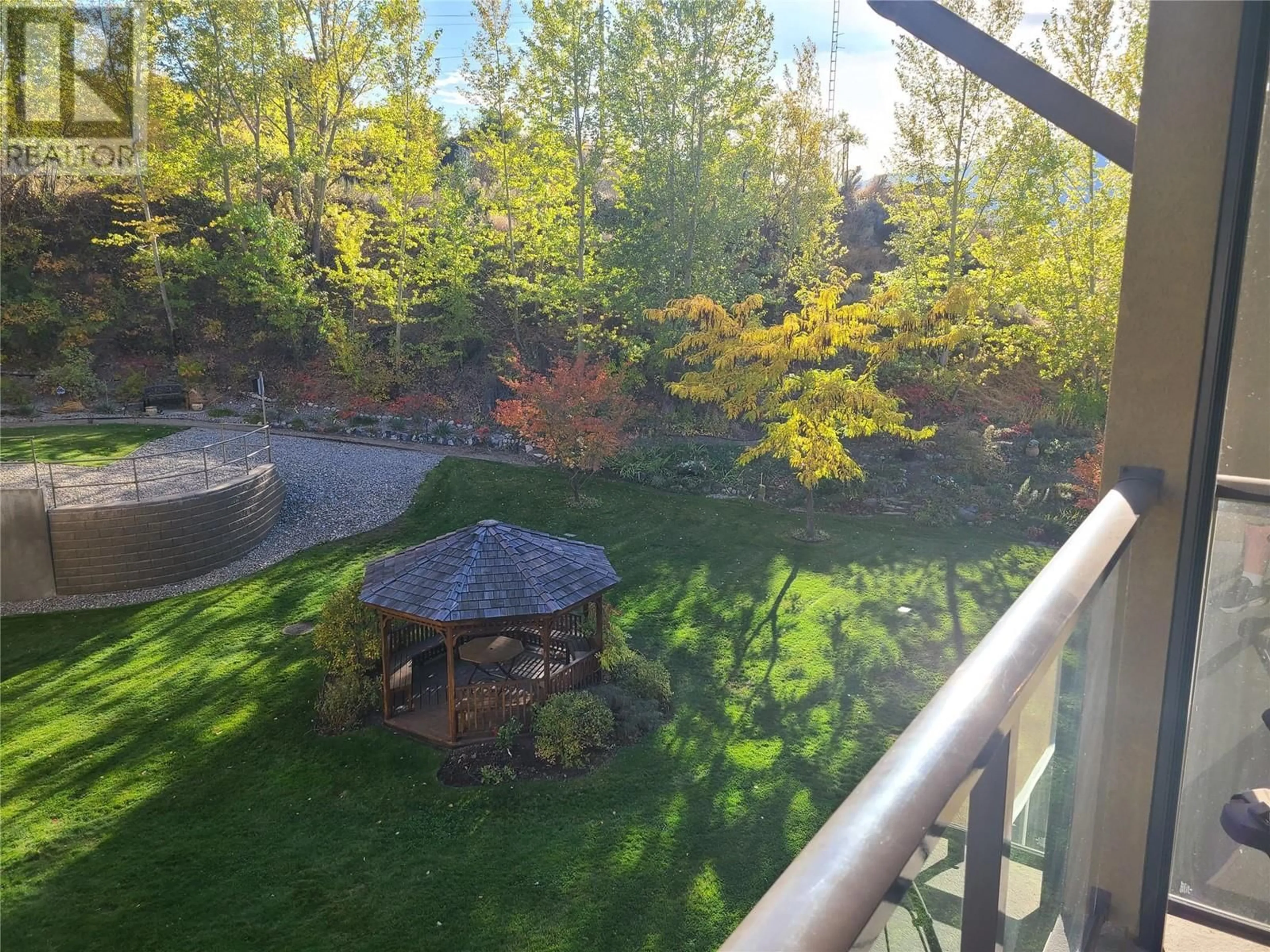 Patio, forest/trees view for 309A - 921 SPILLWAY ROAD, Oliver British Columbia V0H1T8