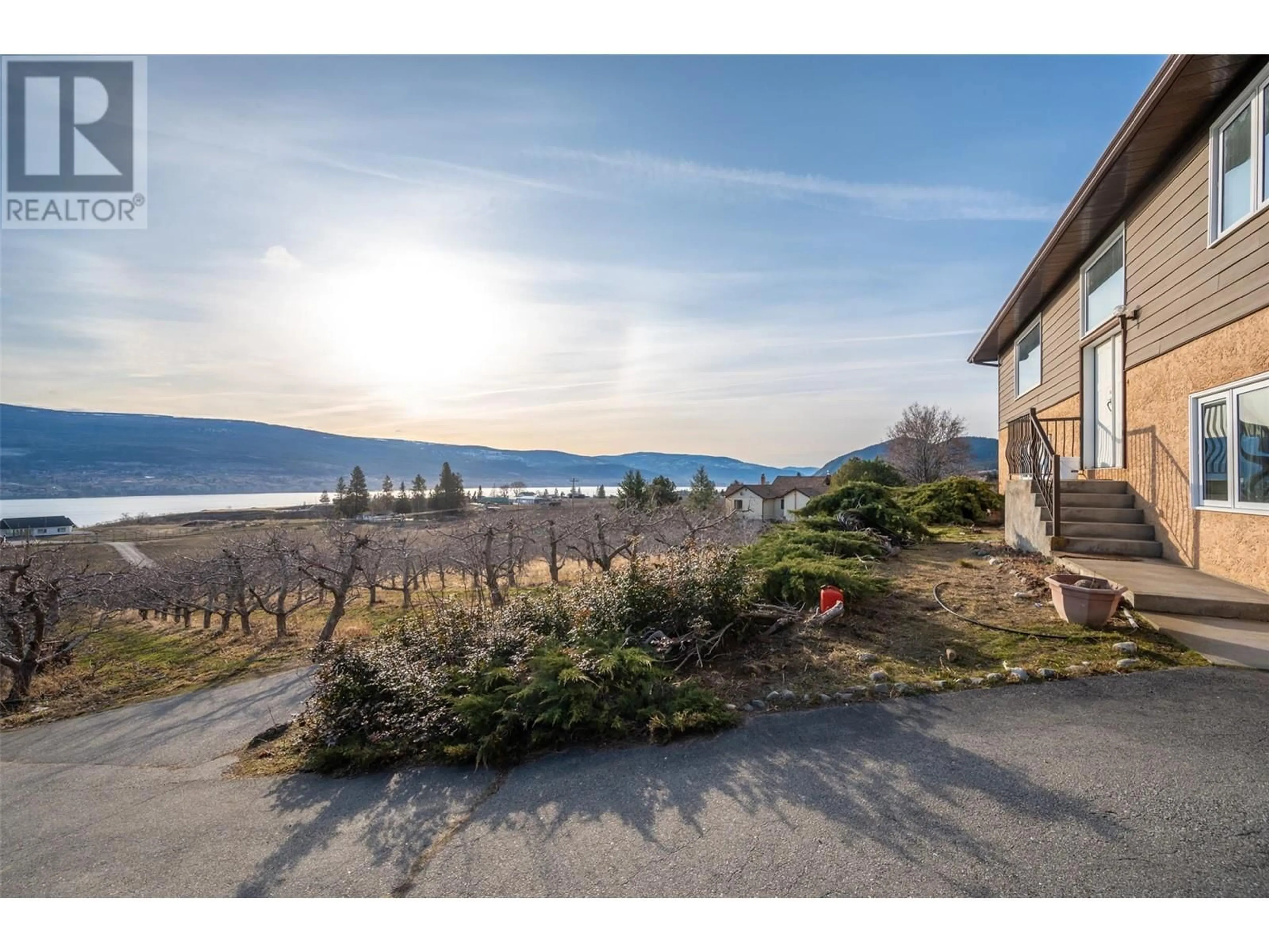 A pic from outside/outdoor area/front of a property/back of a property/a pic from drone, water/lake/river/ocean view for 9800 GIANTS HEAD ROAD, Summerland British Columbia V0H1Z7