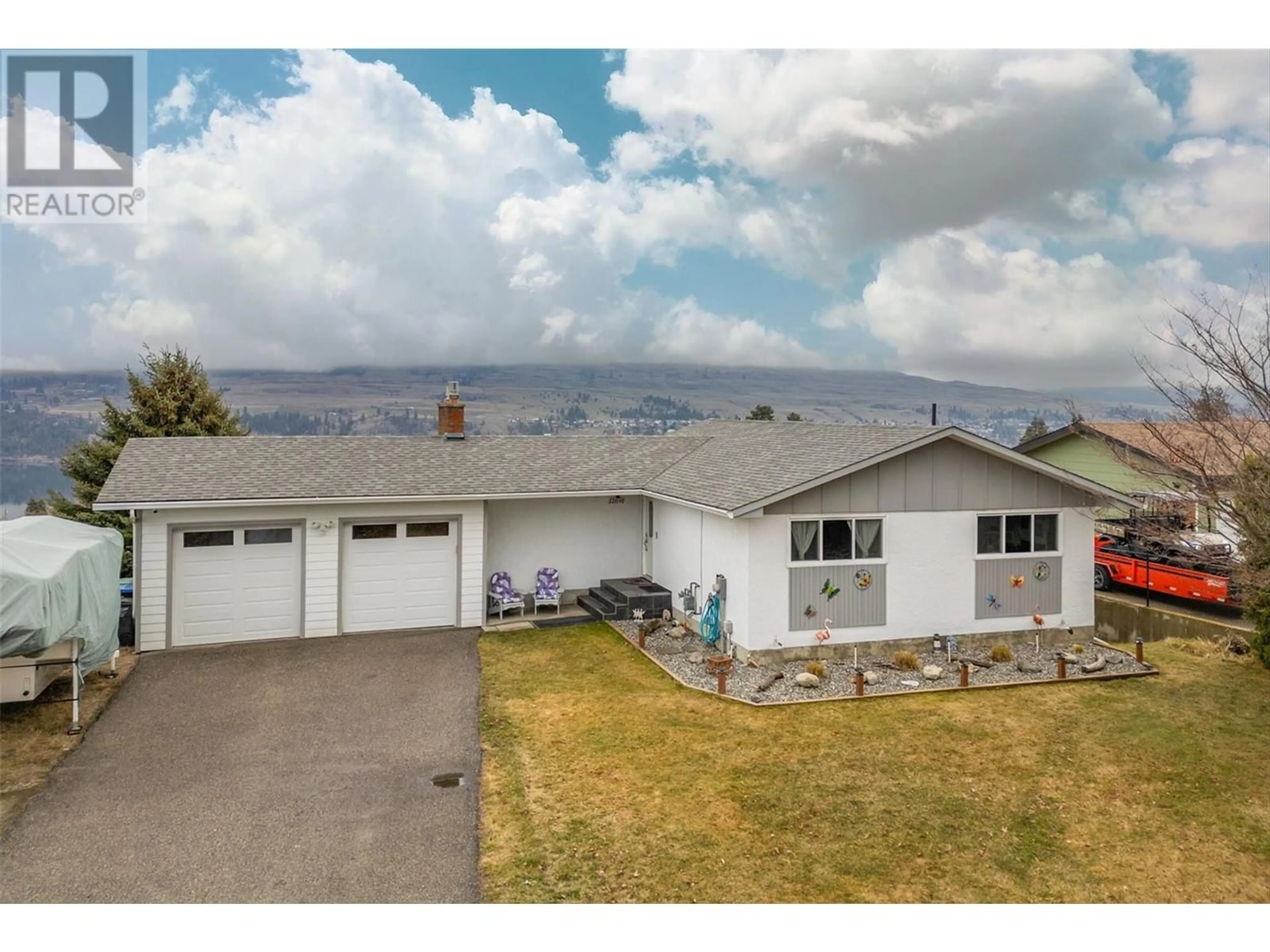 Home with vinyl exterior material, mountain view for 11691 DANIEL DRIVE, Lake Country British Columbia V4V1J3