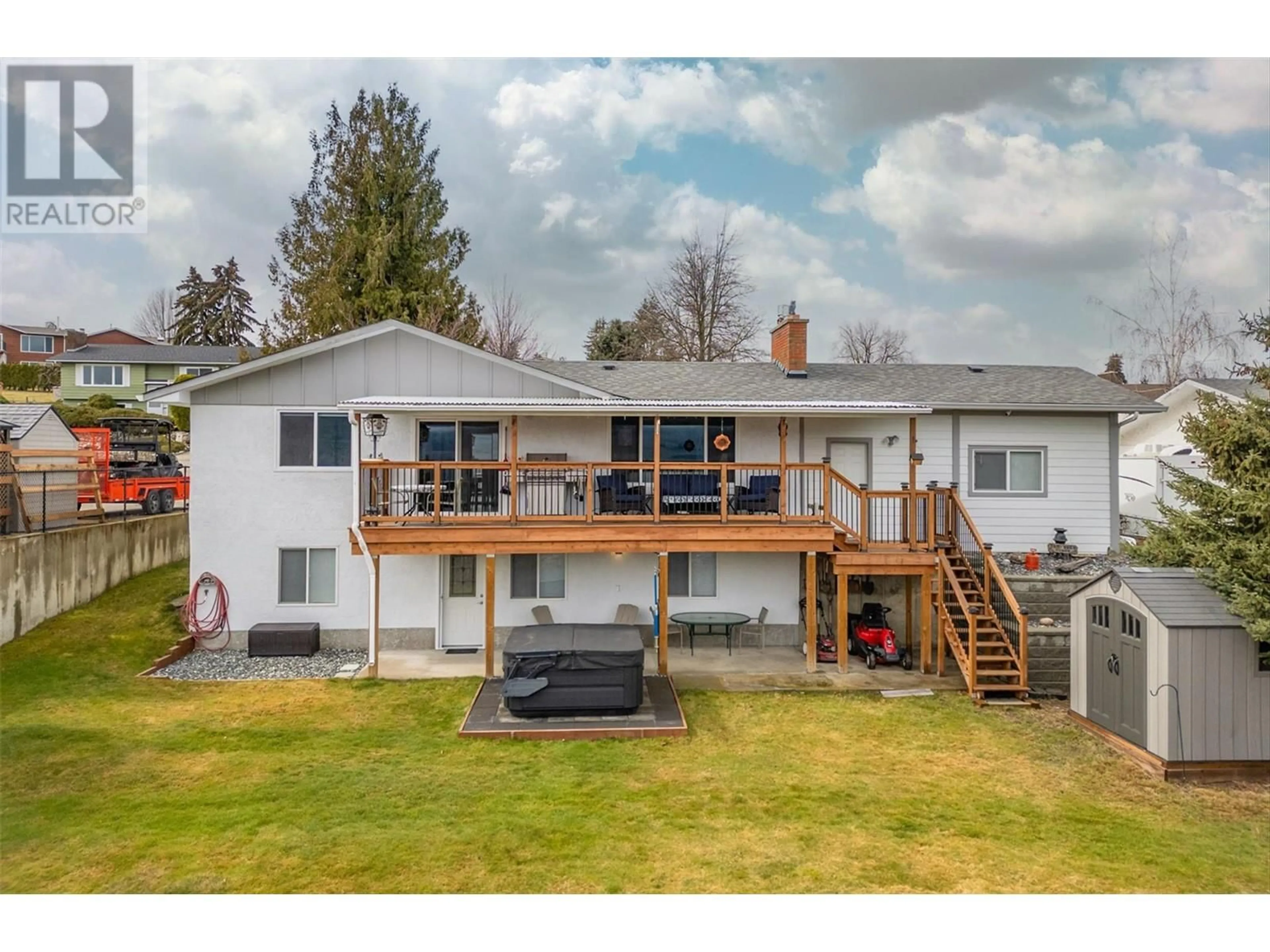 A pic from outside/outdoor area/front of a property/back of a property/a pic from drone, water/lake/river/ocean view for 11691 DANIEL DRIVE, Lake Country British Columbia V4V1J3