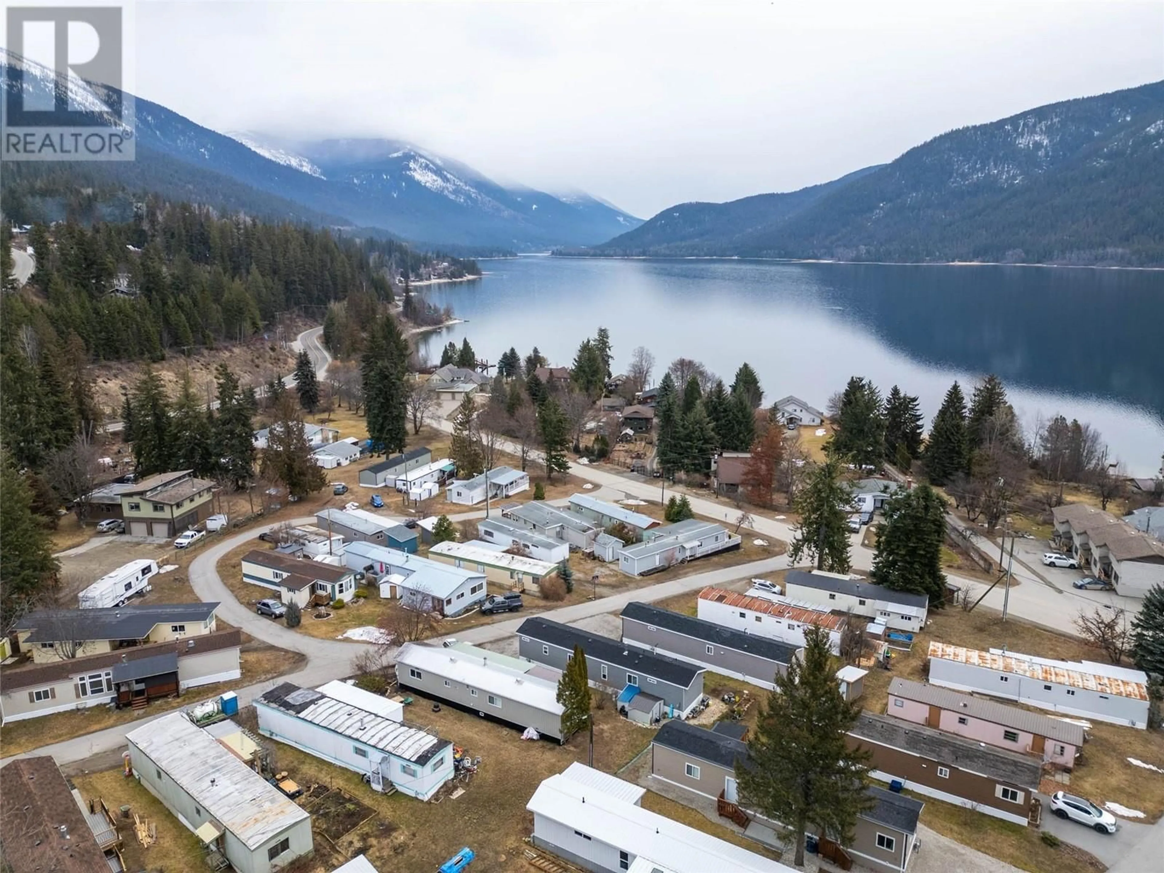 A pic from outside/outdoor area/front of a property/back of a property/a pic from drone, mountain view for 2905 LOWER SIX MILE Road Unit# 19, Nelson British Columbia V1L6L5