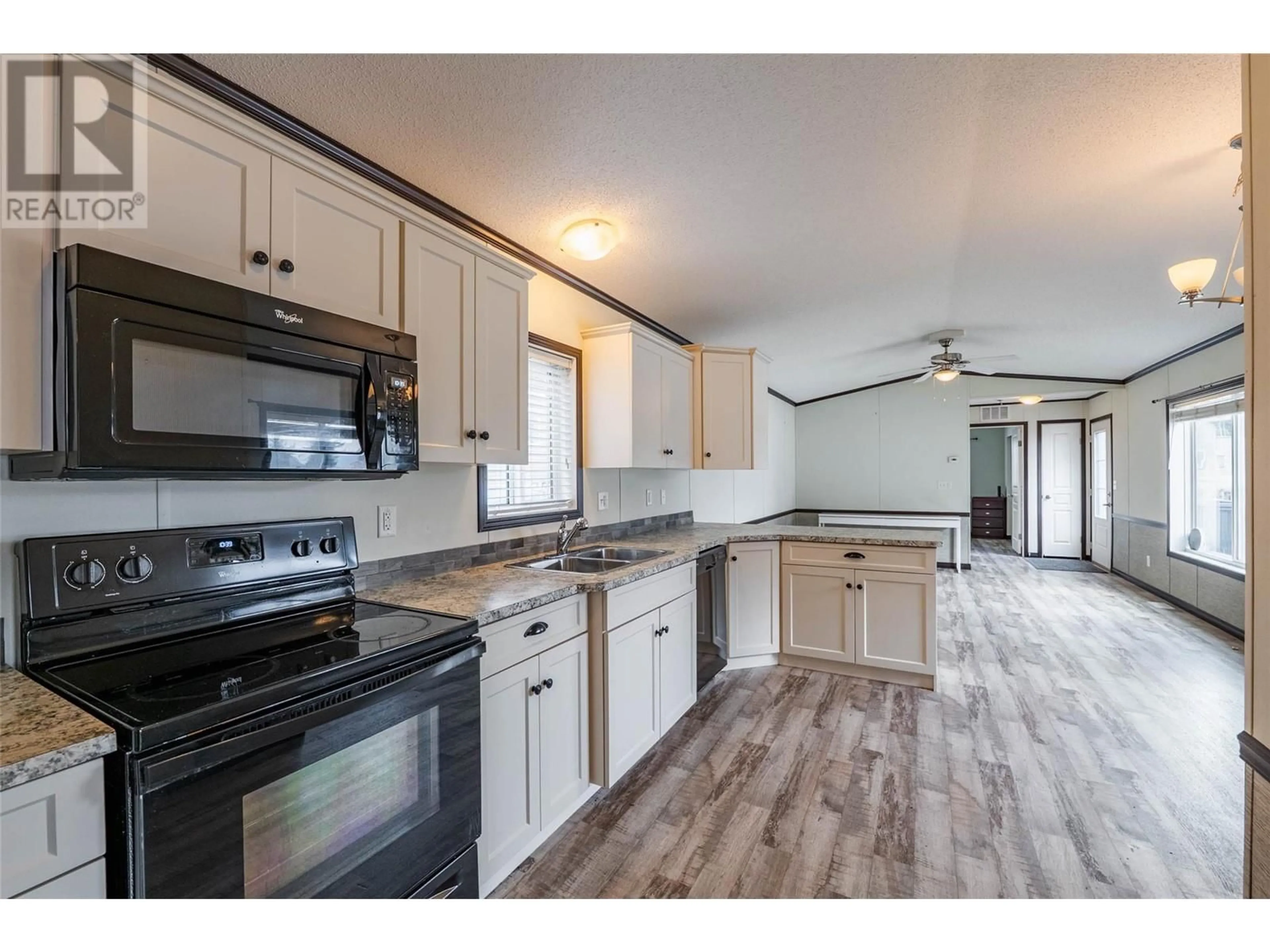 Open concept kitchen, unknown for 2905 LOWER SIX MILE Road Unit# 19, Nelson British Columbia V1L6L5