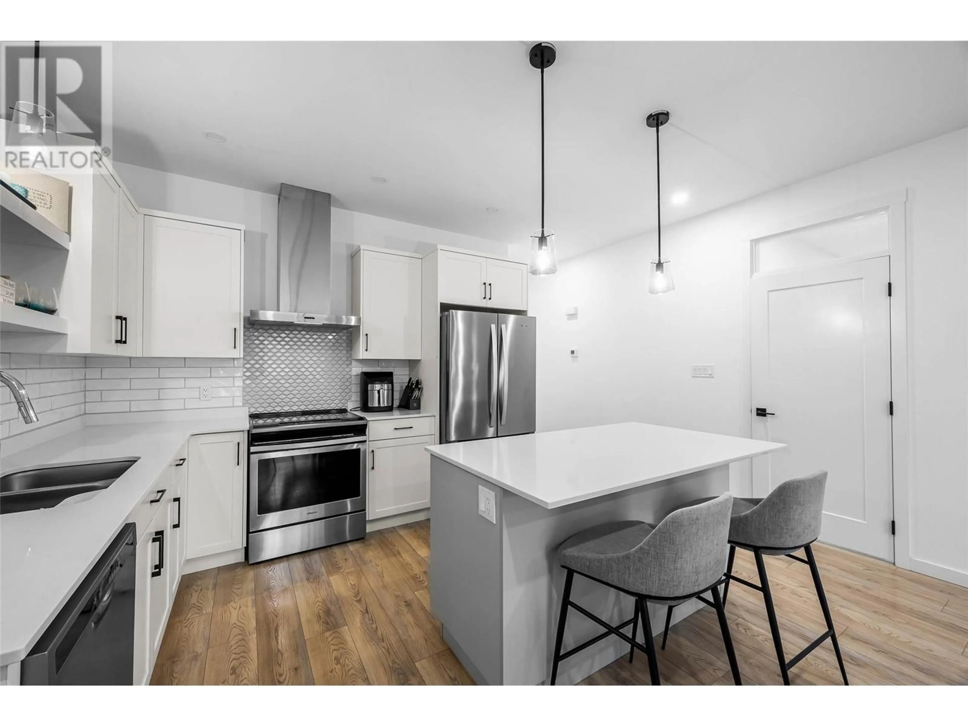 Open concept kitchen, unknown for 220 Shepherd Road Unit# 3, Chase British Columbia V0E1M0