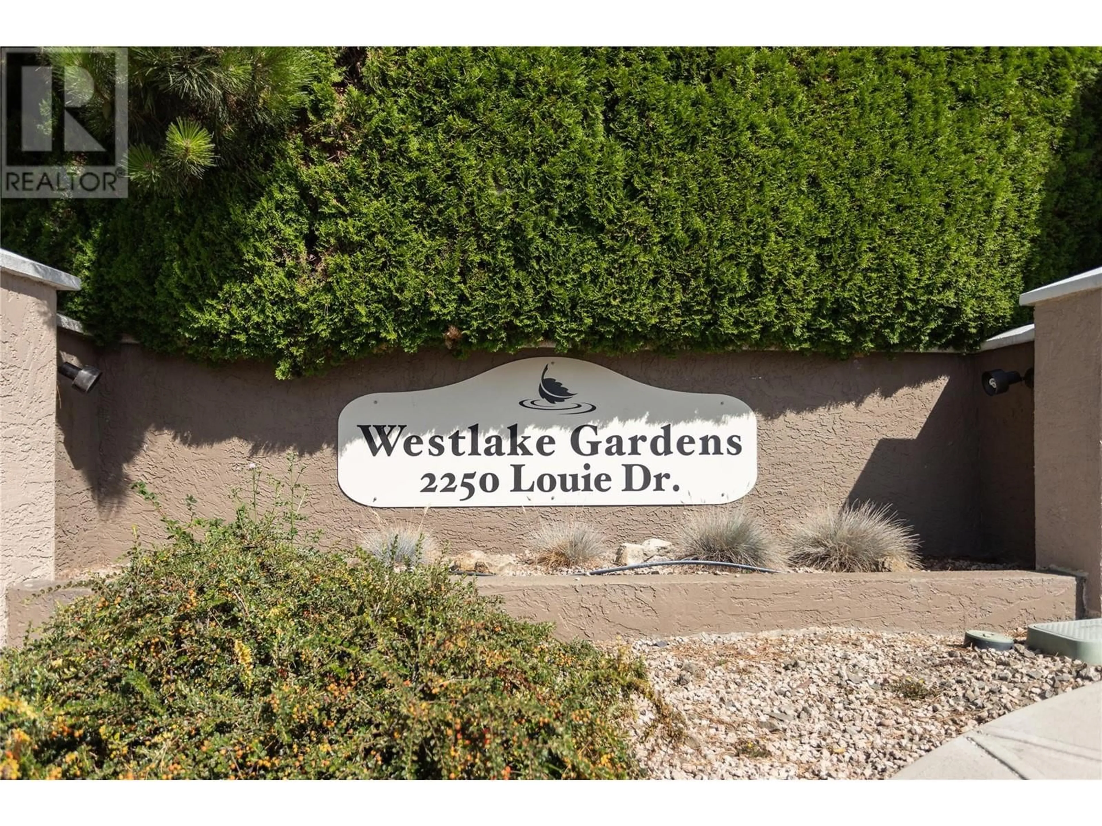 A pic from outside/outdoor area/front of a property/back of a property/a pic from drone, water/lake/river/ocean view for 37 - 2250 LOUIE DRIVE, Westbank British Columbia V4T2M6