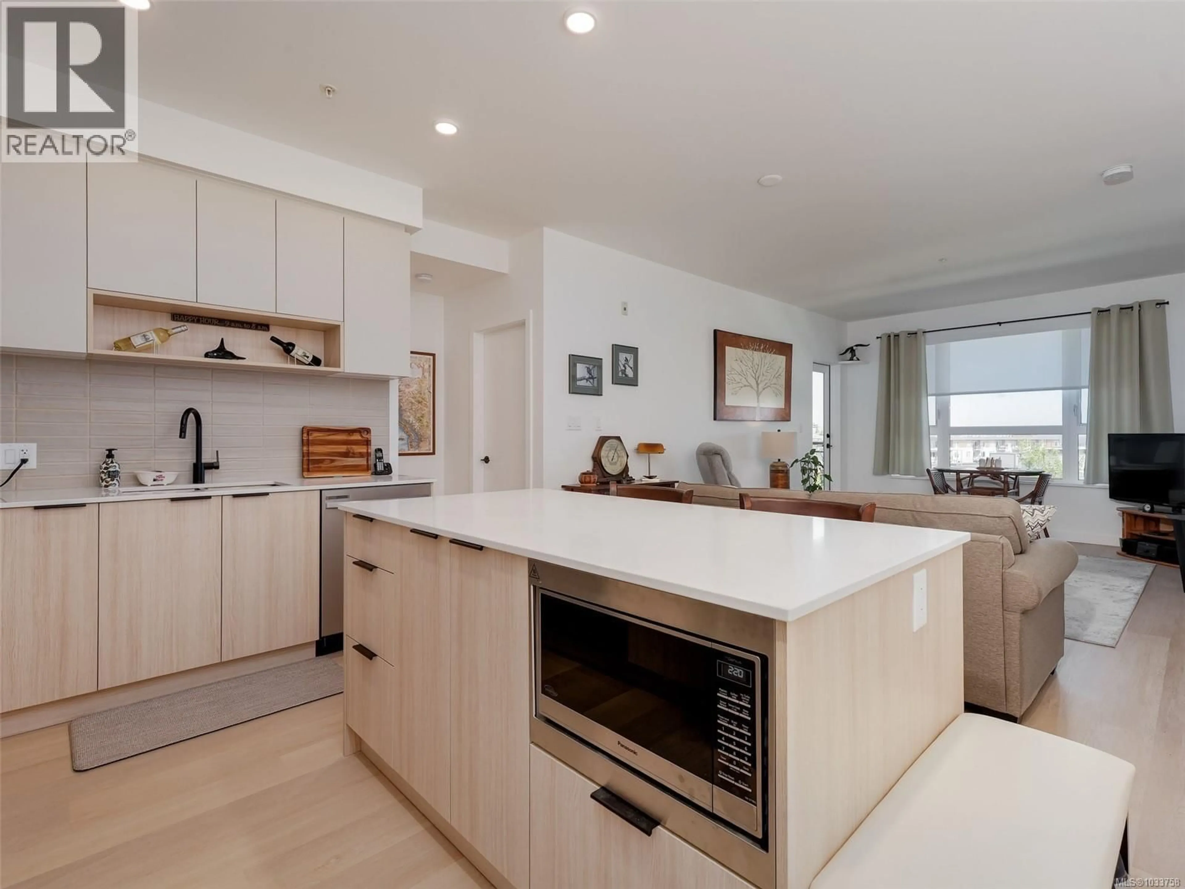 Open concept kitchen, unknown for 307 - 3564 A RYDER HESJEDAL WAY, Colwood British Columbia V9C0V3