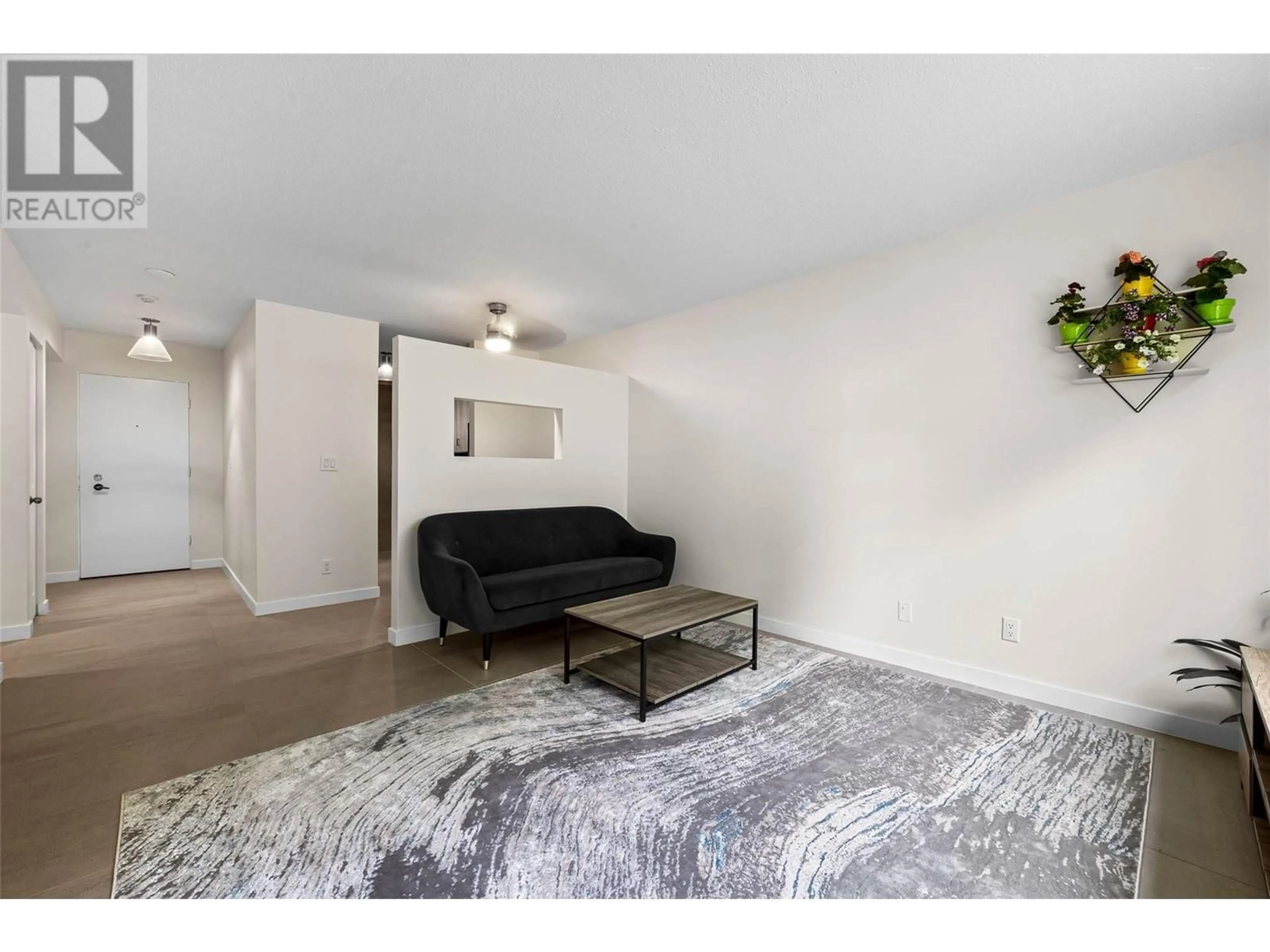 A pic of a room for 815 Southill Street Unit# 211, Kamloops British Columbia V2B5L9