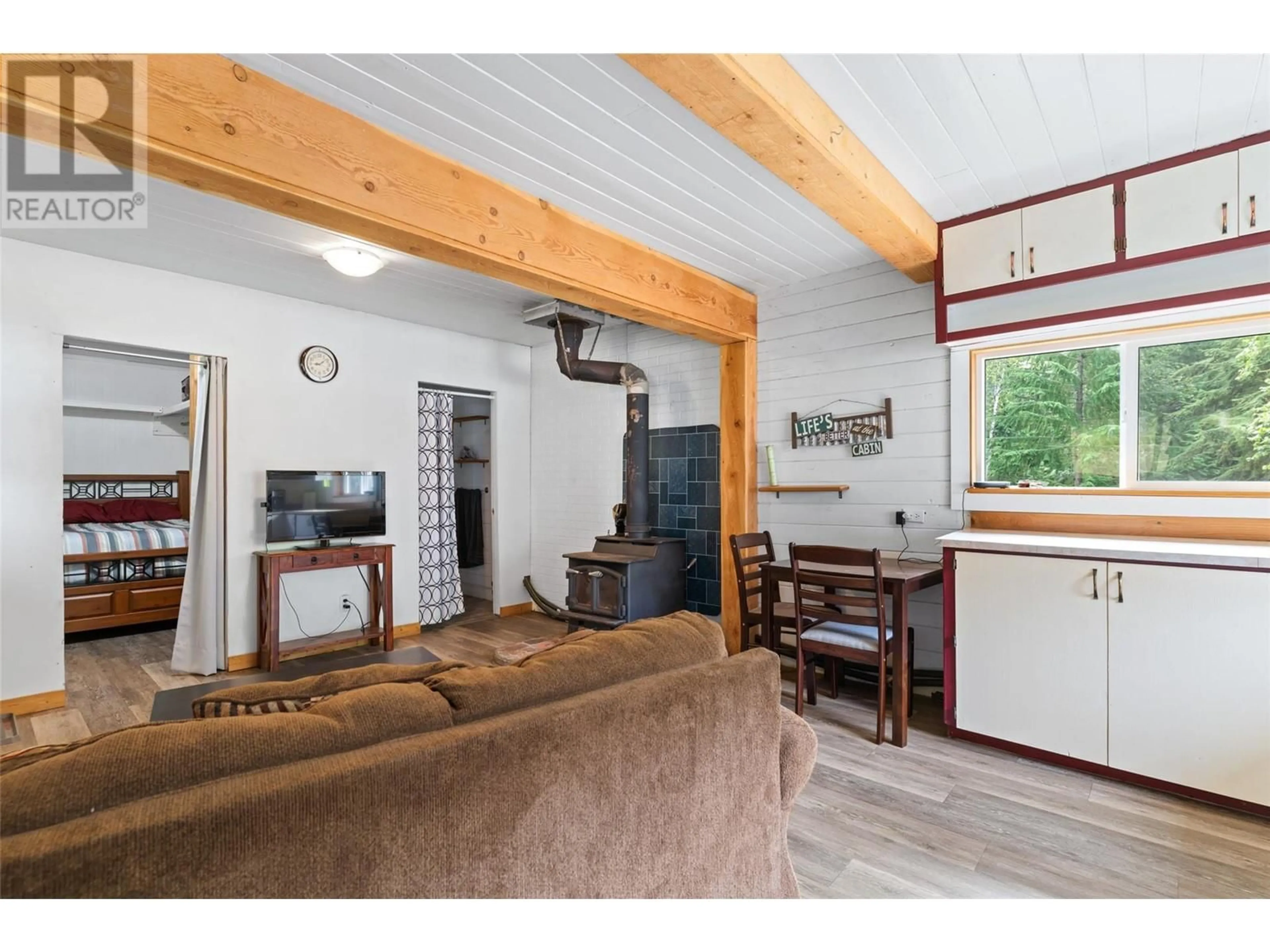 Unknown for 1750 HIGHWAY 23 SOUTH HIGHWAY SOUTH, Revelstoke British Columbia V0E2S0