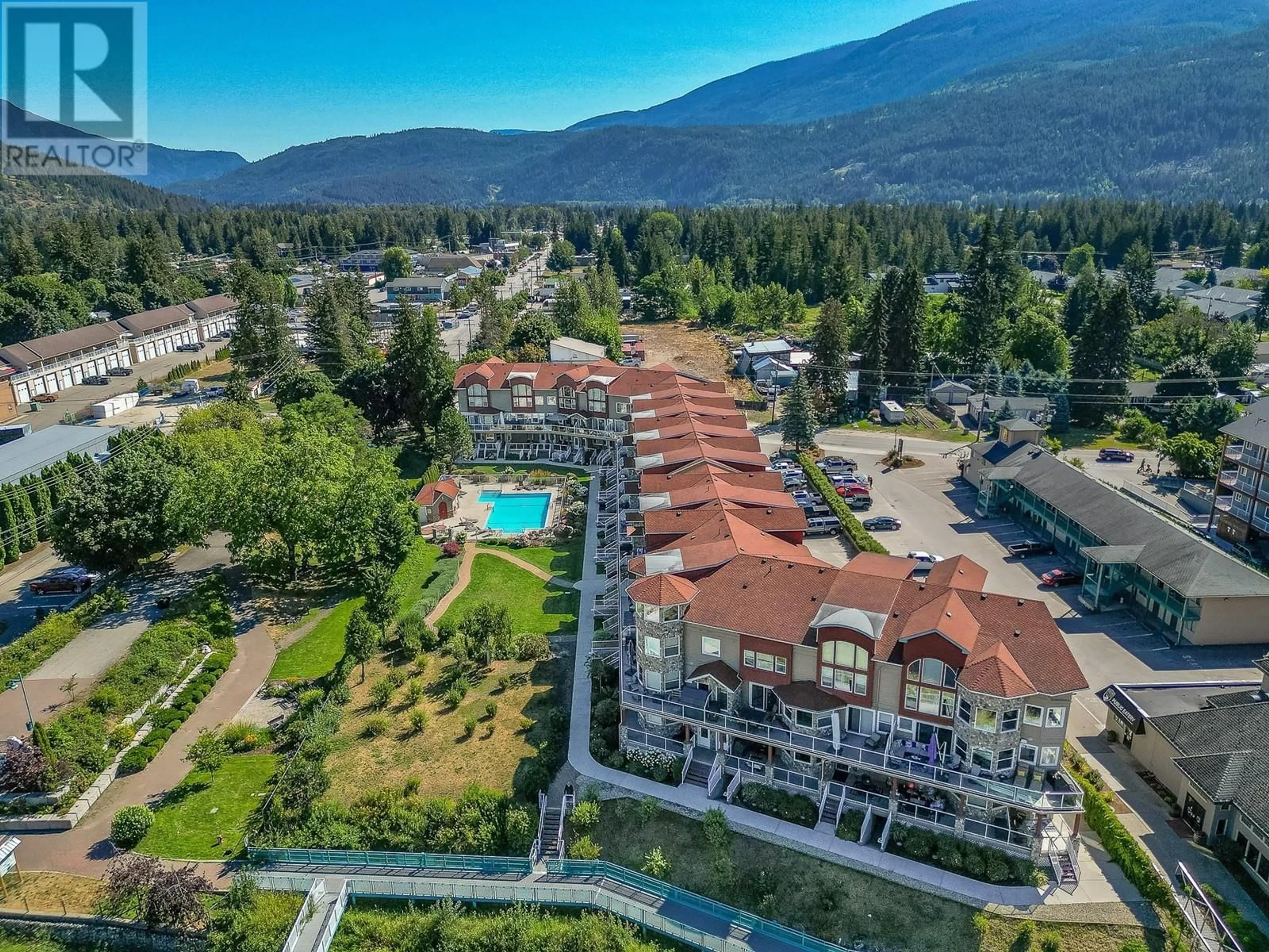 A pic from outside/outdoor area/front of a property/back of a property/a pic from drone, mountain view for 1130 Riverside Avenue Unit# 19, Sicamous British Columbia V0E2V1