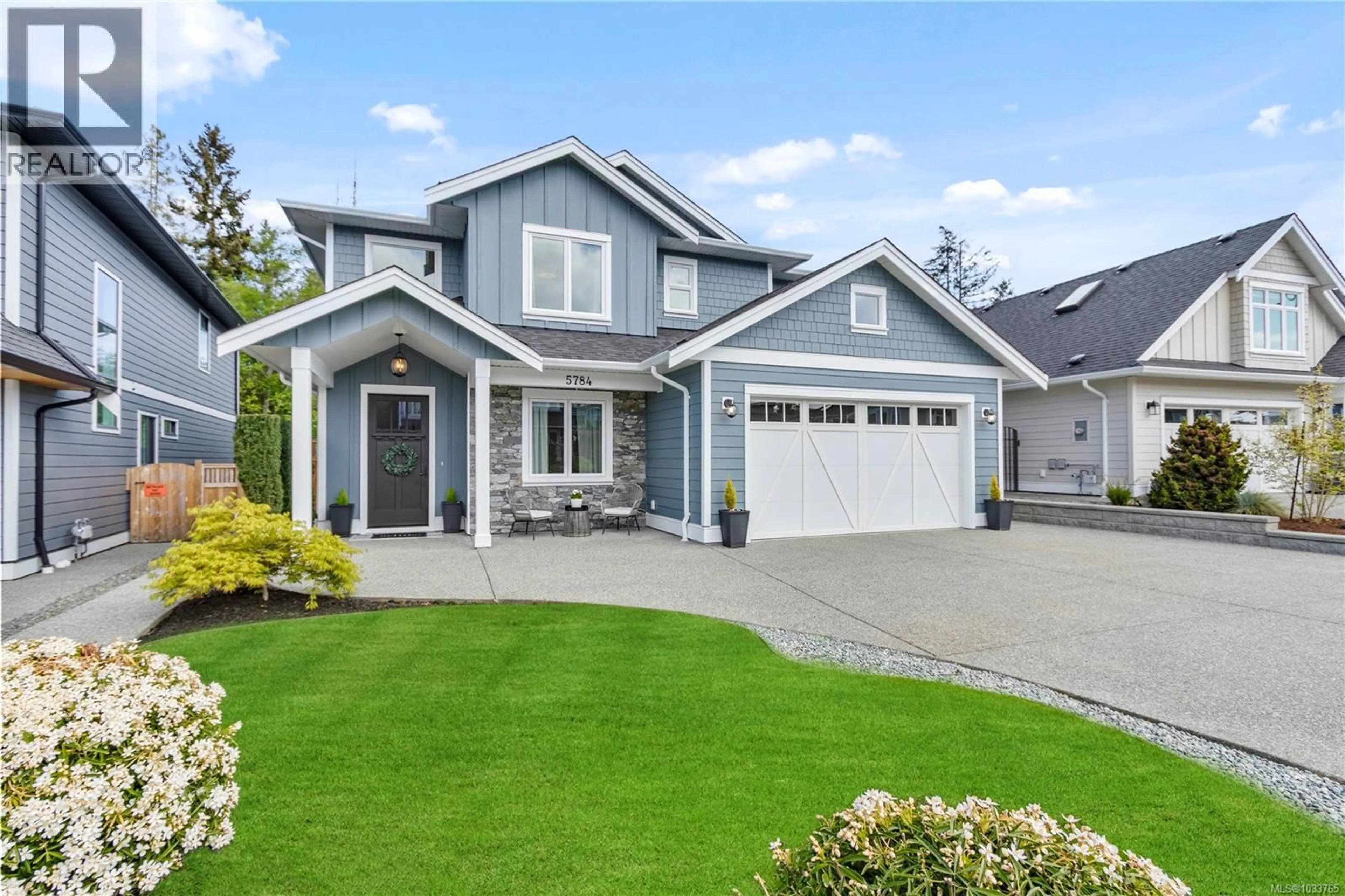 Home with vinyl exterior material, street for 5784 LINYARD ROAD, Nanaimo British Columbia V9T0J9