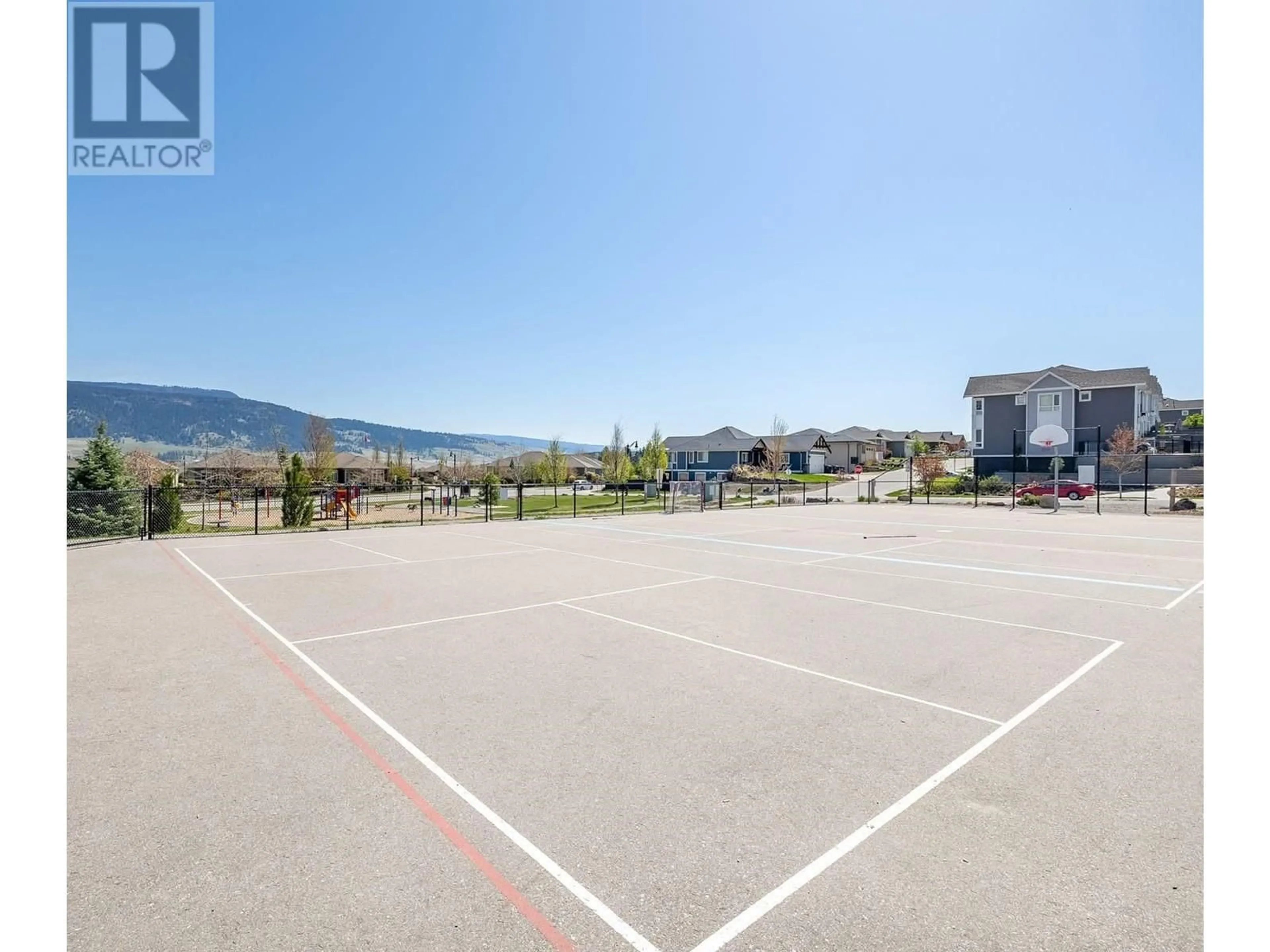 Parking for 13023 SHORELINE DRIVE, Lake Country British Columbia V4V2N8