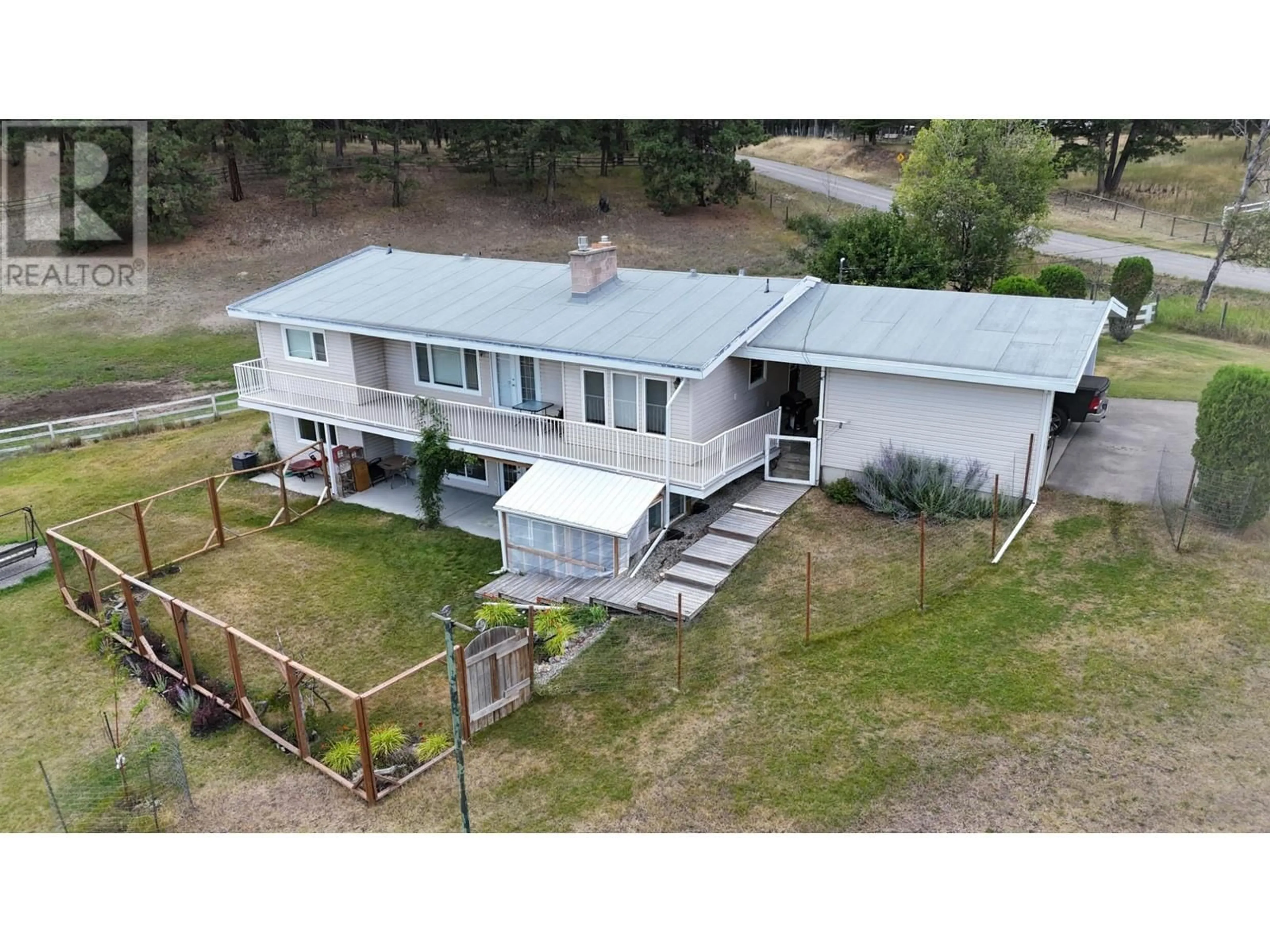 A pic from outside/outdoor area/front of a property/back of a property/a pic from drone, building for 4001 9TH STREET SOUTH, Cranbrook British Columbia V1C7A8