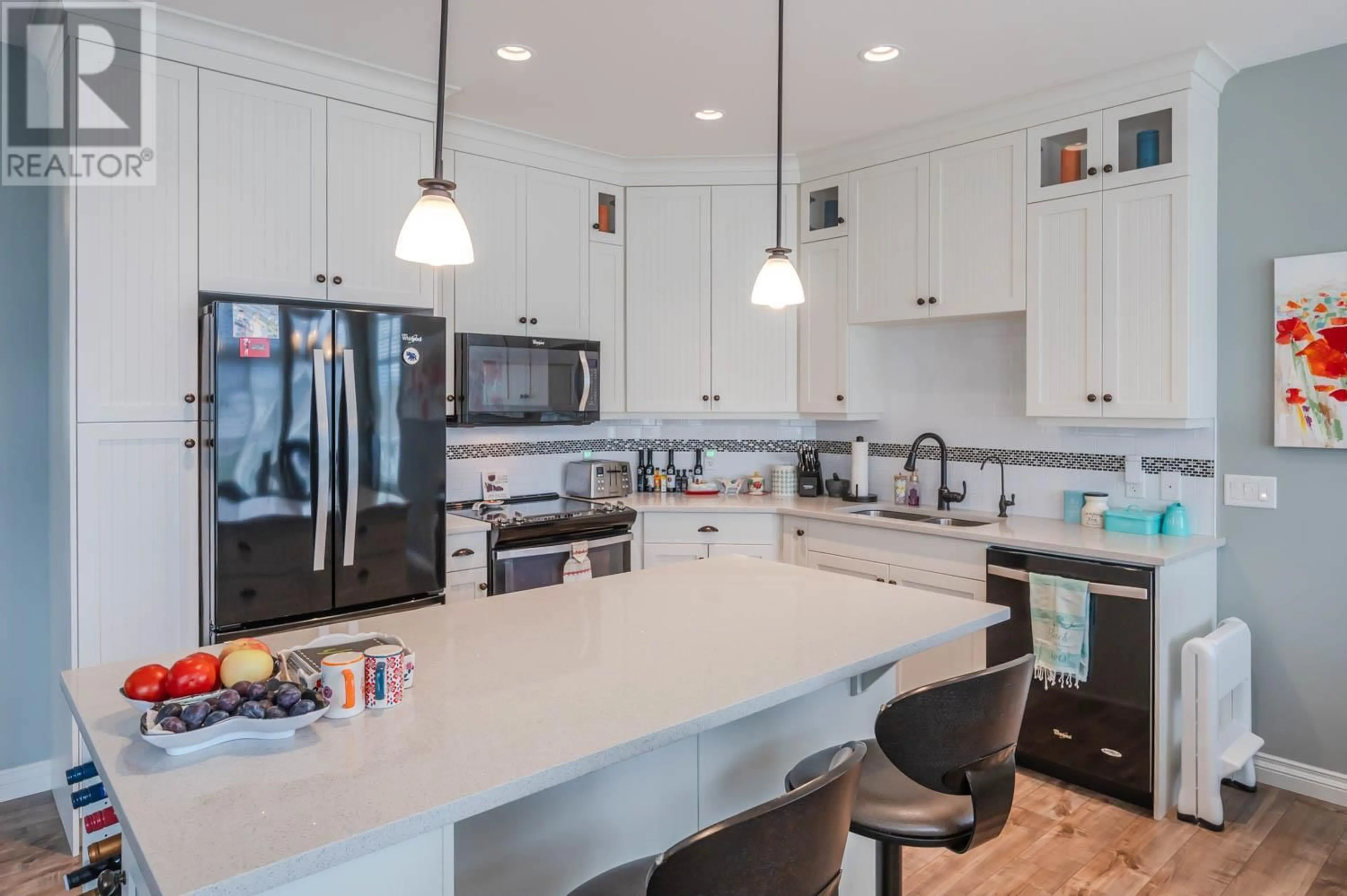 Open concept kitchen, ceramic/tile floor for 199 - 2450 RADIO TOWER ROAD, Oliver British Columbia V0H1T1