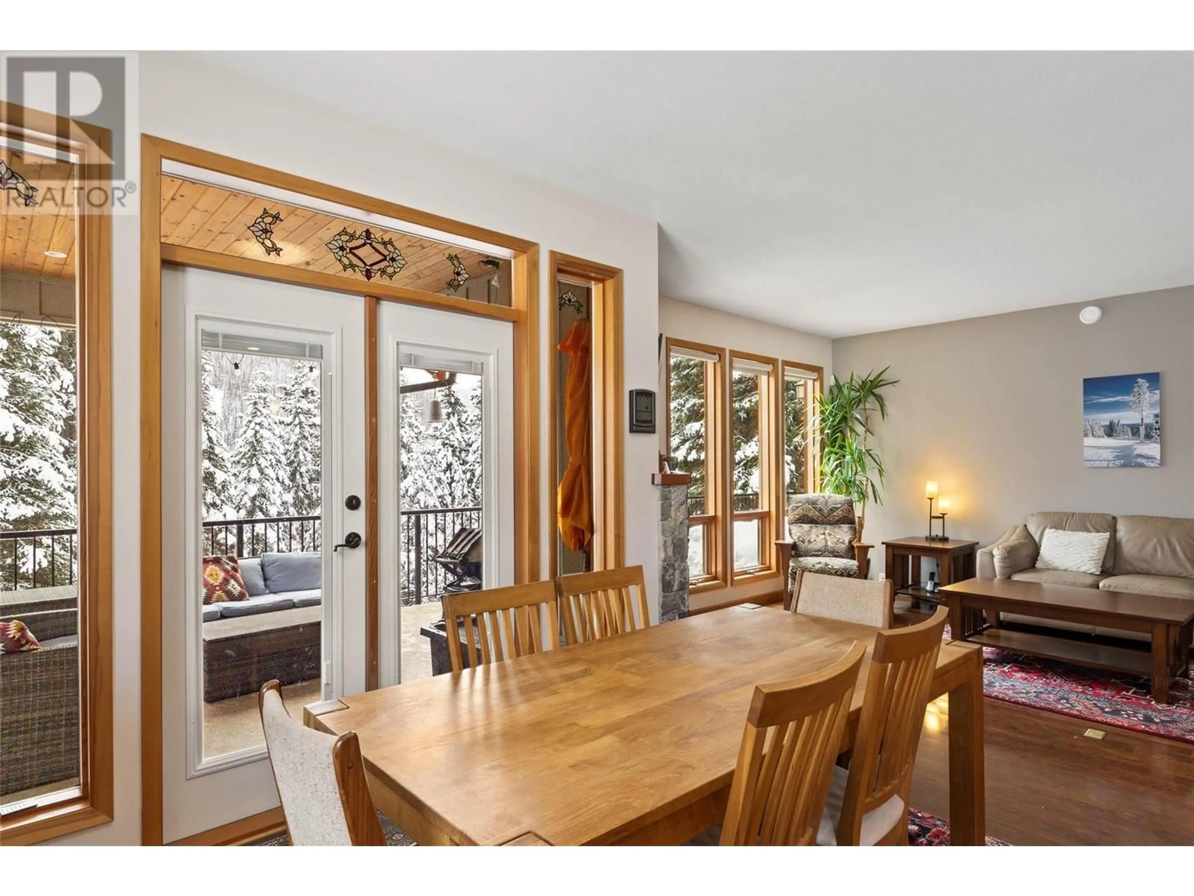 Dining room, wood/laminate floor for 4101 SUNDANCE DRIVE, Sun Peaks British Columbia V0E5N0
