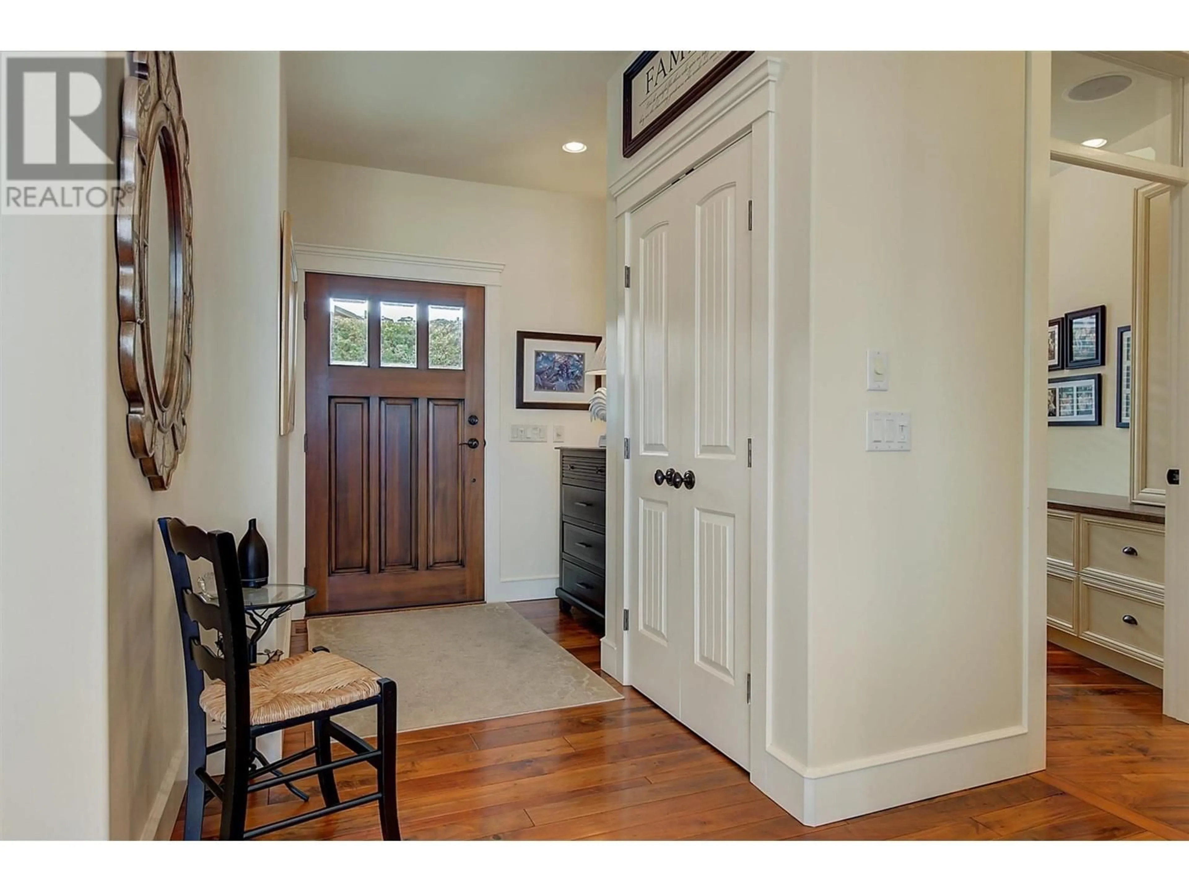 Indoor entryway for 673 Almandine Court, Kelowna British Columbia V1W4Z5