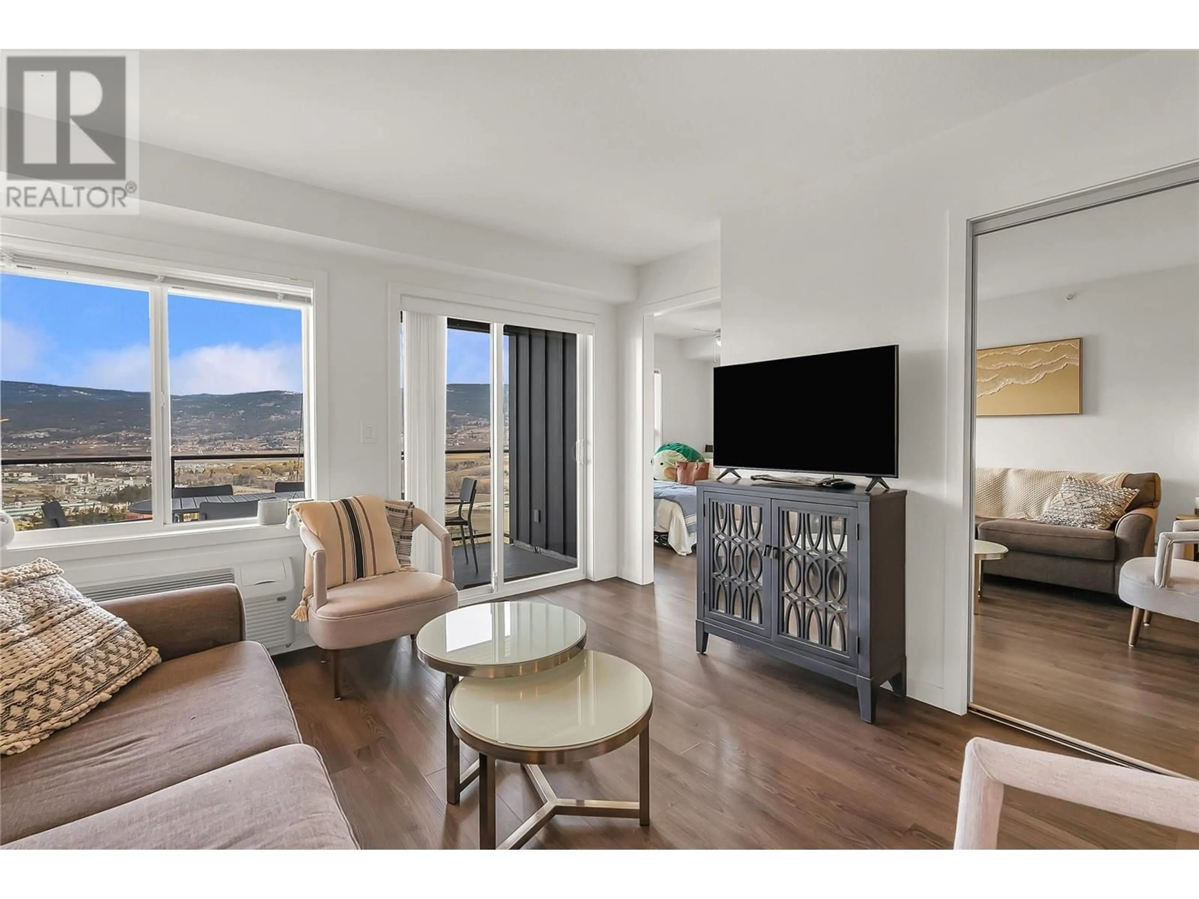 A pic of a room for PH2 - 883 ACADEMY WAY, Kelowna British Columbia V1V0A5