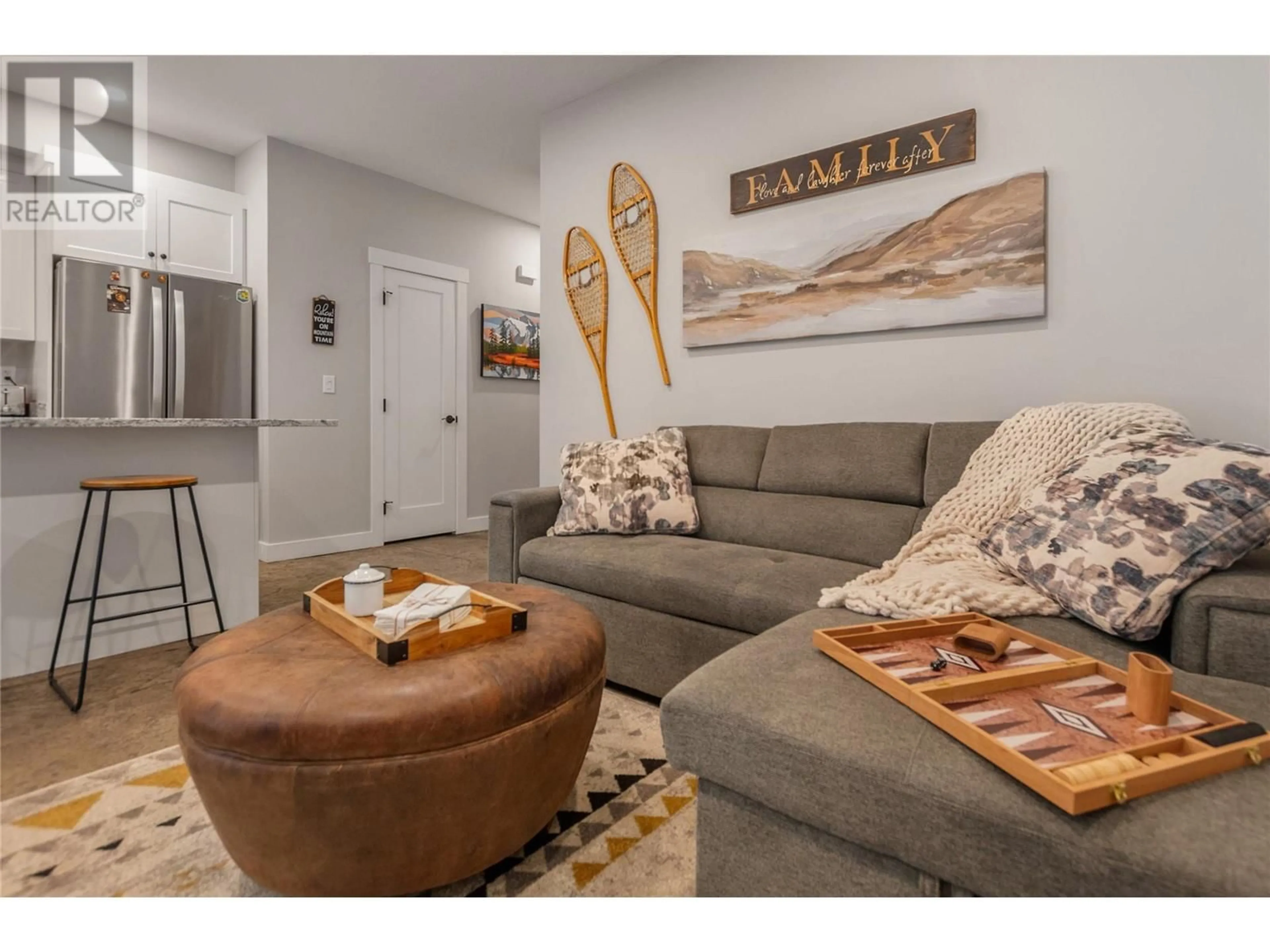 Living room with furniture, unknown for 2 - 300 CREEKVIEW ROAD, Penticton British Columbia V0X1N6