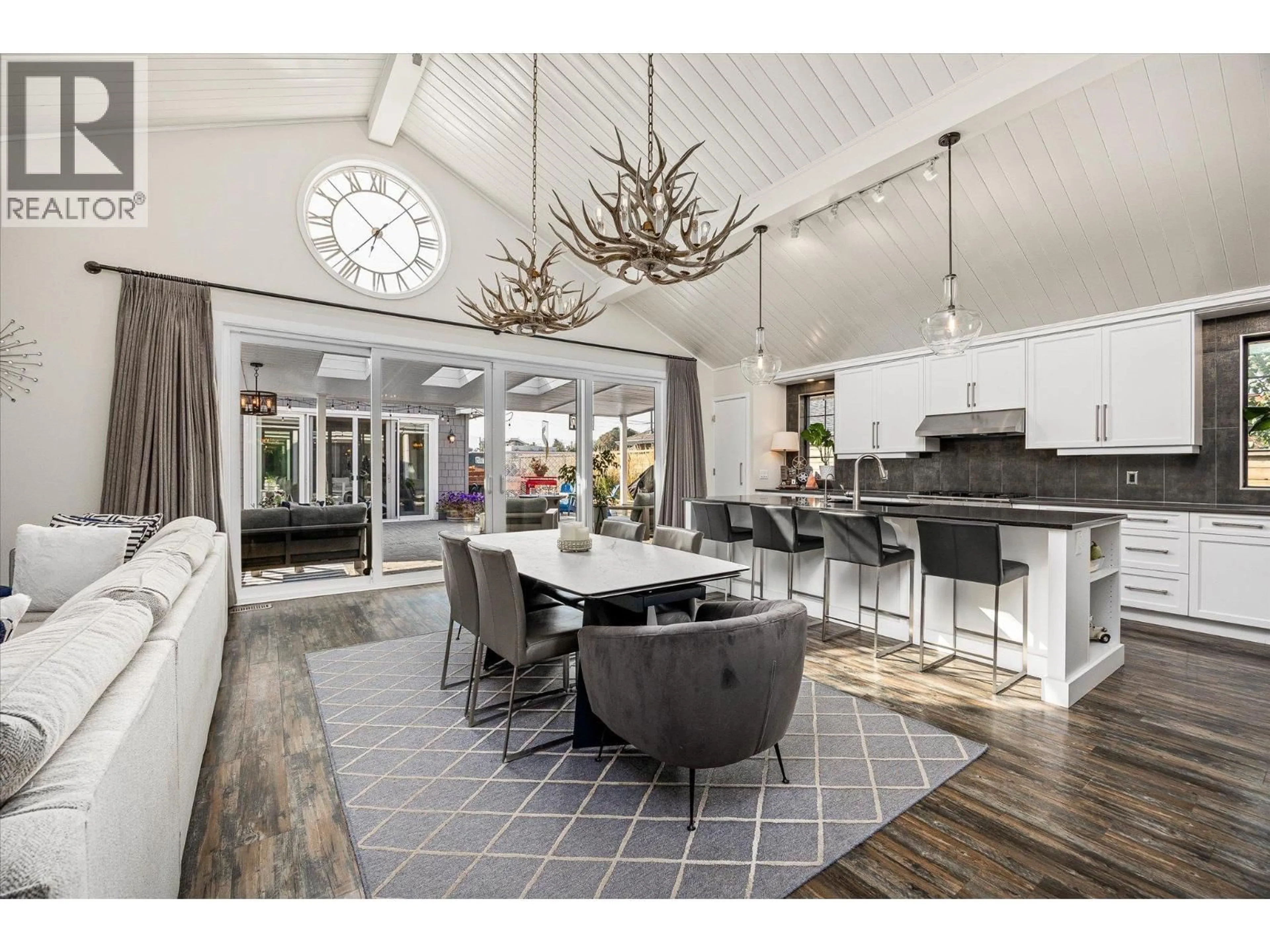Open concept kitchen, unknown for 963 STOCKWELL AVENUE, Kelowna British Columbia V1Y6W3