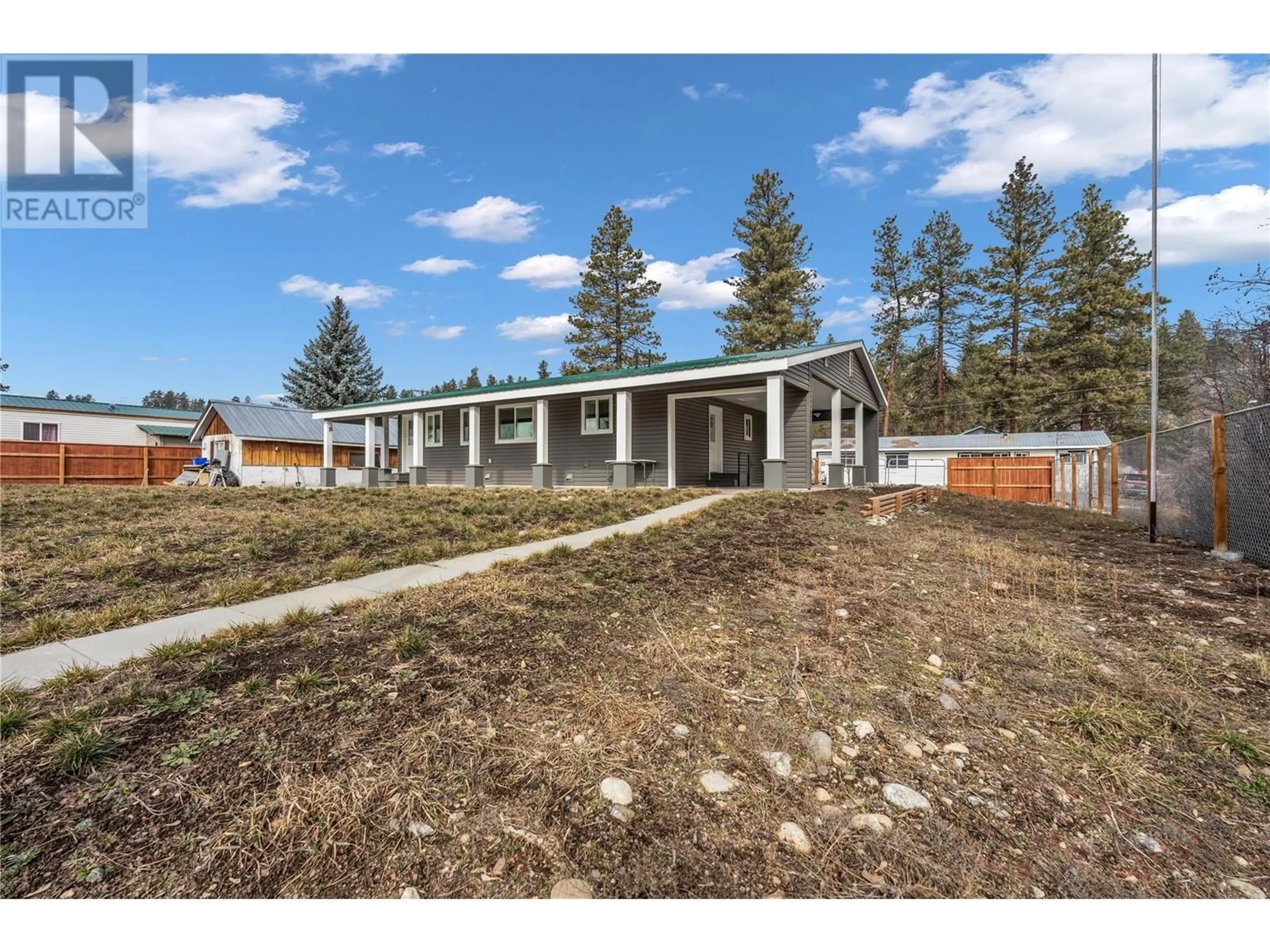 A pic from outside/outdoor area/front of a property/back of a property/a pic from drone, unknown for 315 8TH AVENUE, Princeton British Columbia V0X1W0
