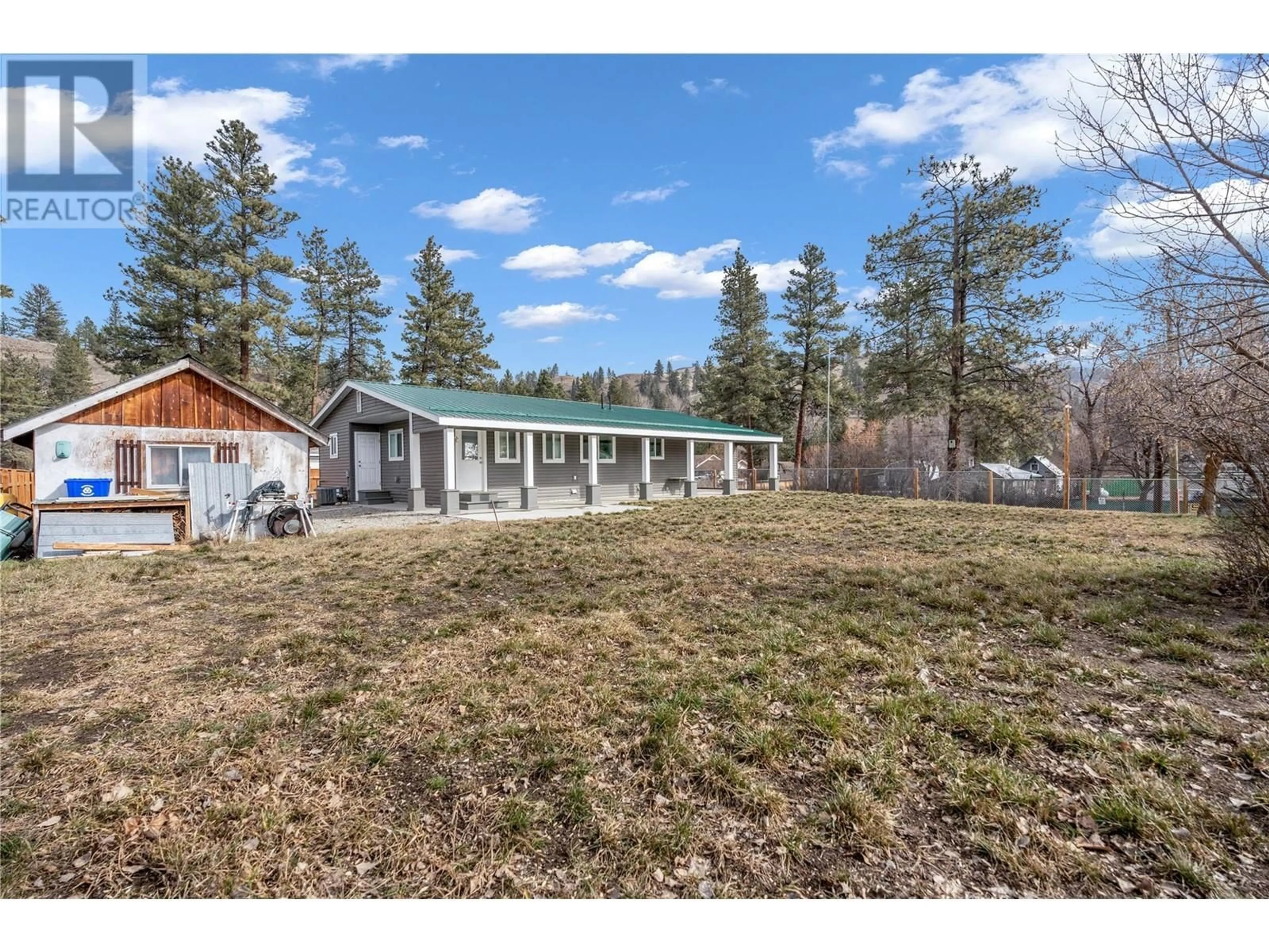 A pic from outside/outdoor area/front of a property/back of a property/a pic from drone, unknown for 315 8TH AVENUE, Princeton British Columbia V0X1W0