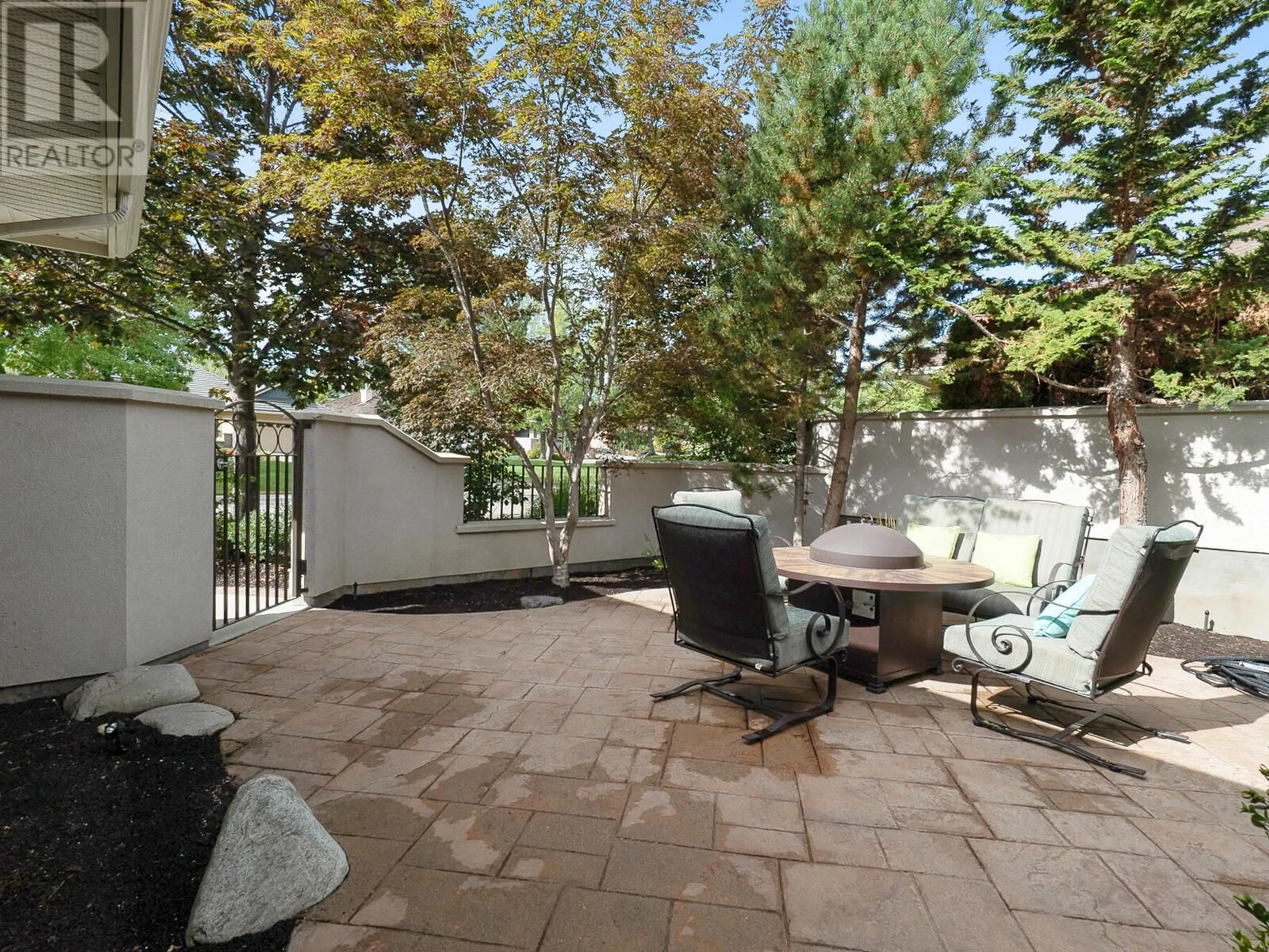 Patio, street for 4520 Gallaghers Lookout Unit# 13, Kelowna British Columbia V1W3Z8