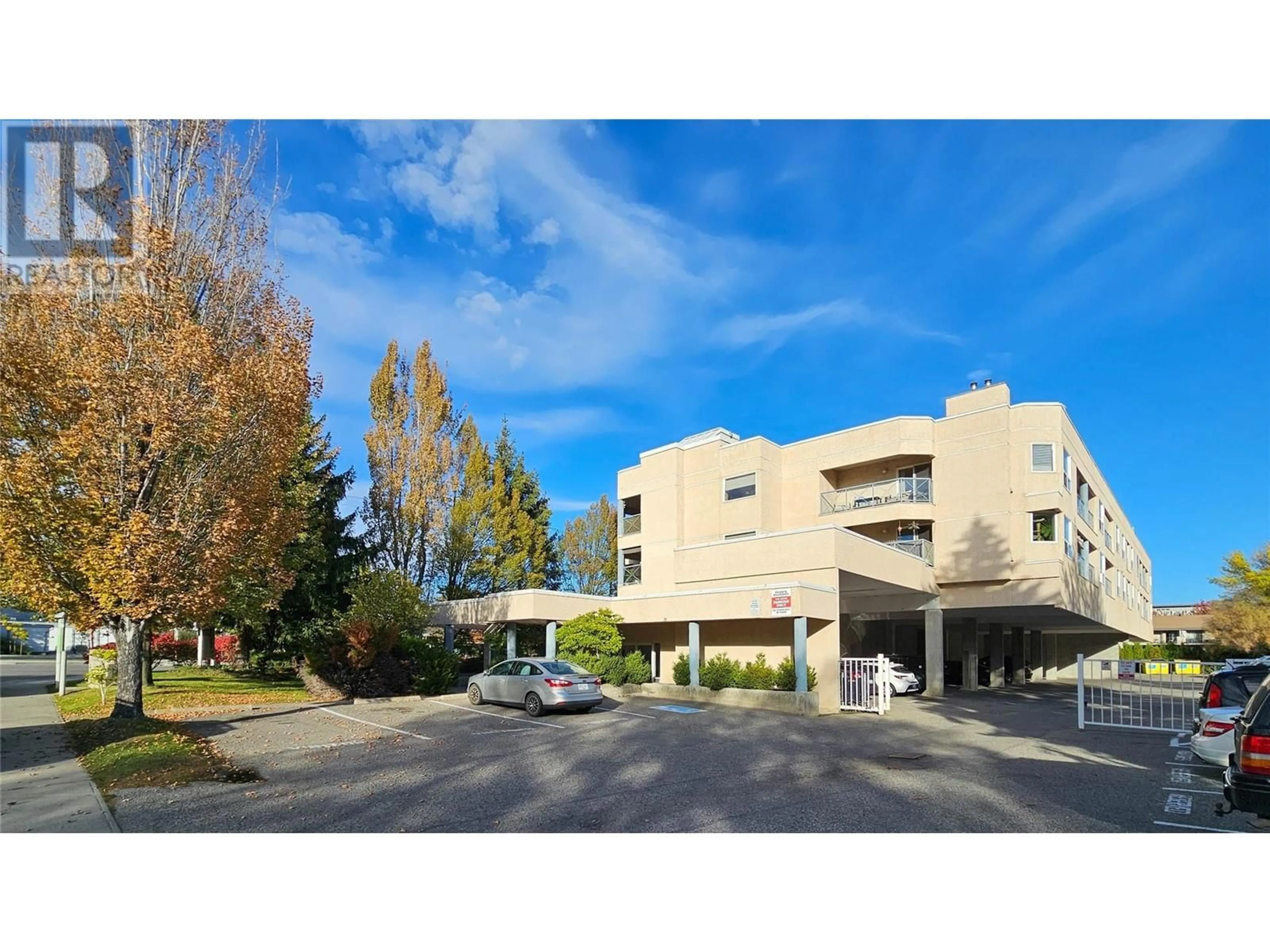Unknown for 309 - 3115 DE MONTREUIL COURT, Kelowna British Columbia V1W3W1