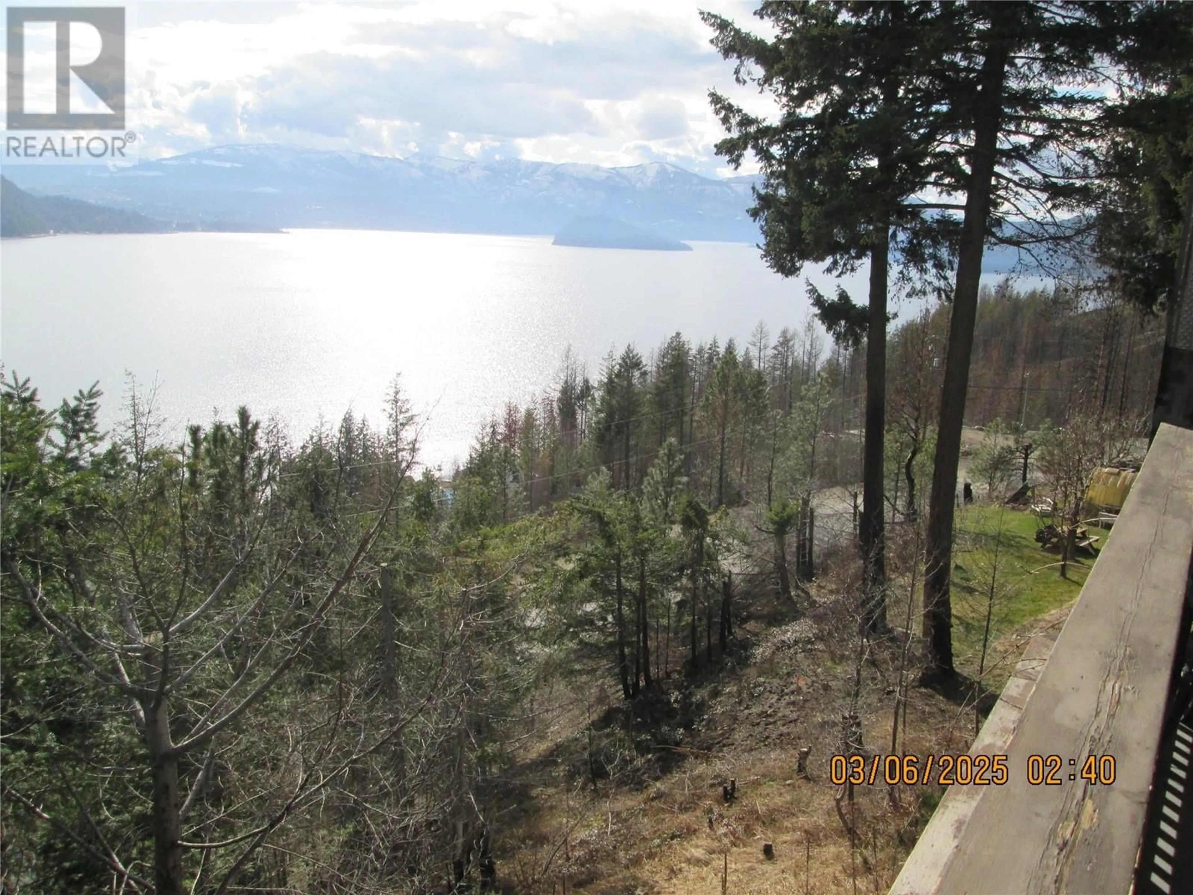 Blurry image for 5305 MEADOW CREEK CRESCENT, Celista British Columbia V0E1M6