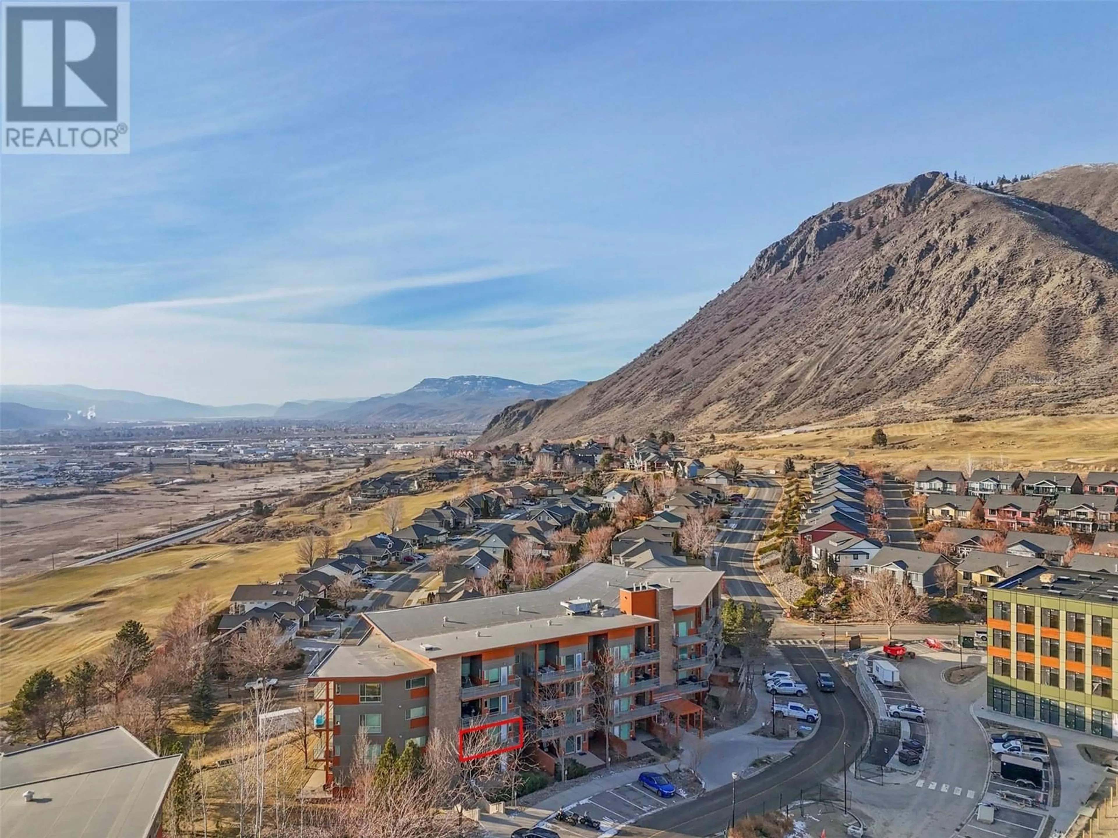 A pic from outside/outdoor area/front of a property/back of a property/a pic from drone, mountain view for 1210 - 1000 TALASA WAY, Kamloops British Columbia V2H1R1