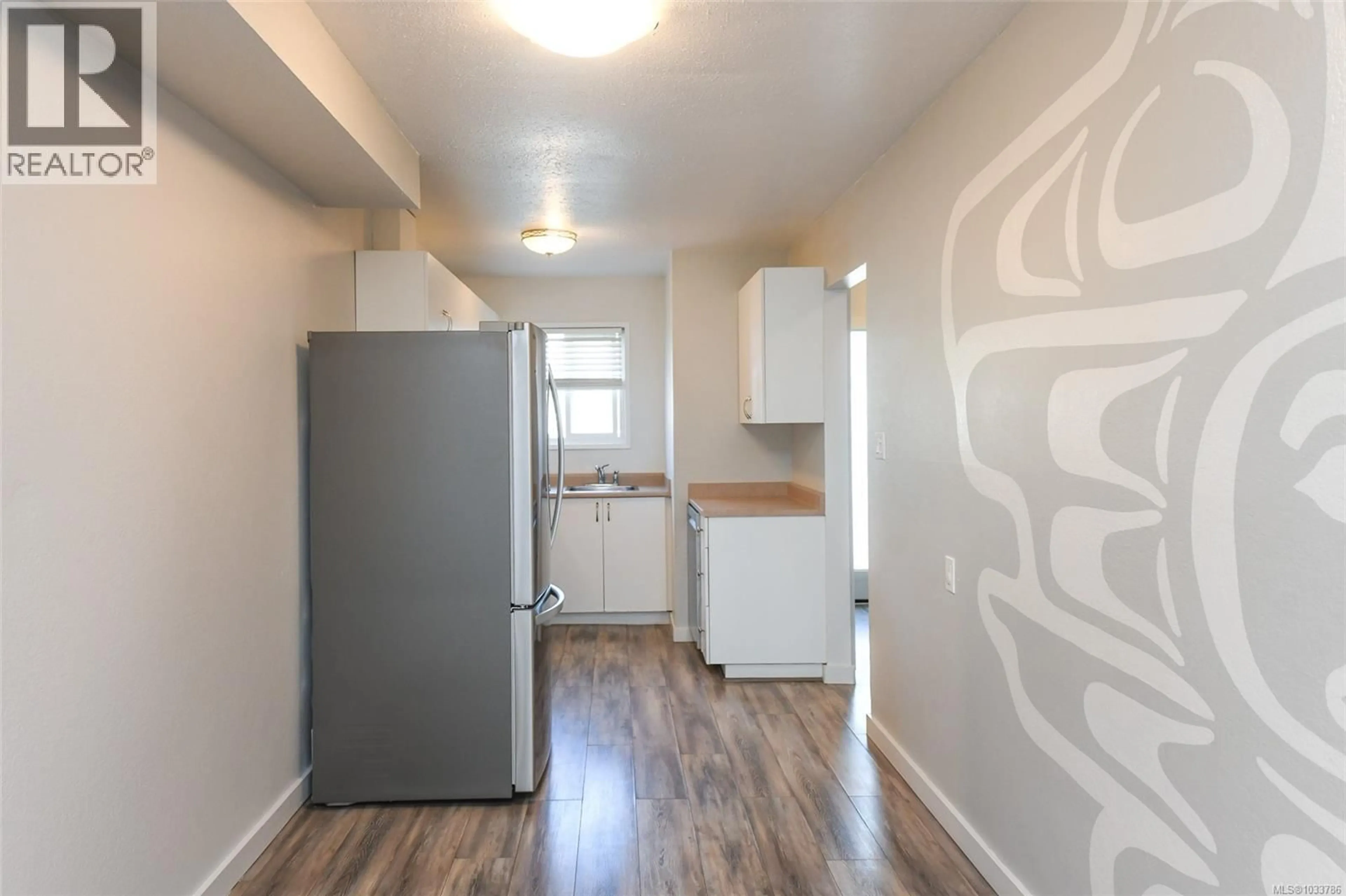 A pic of a room for 11 - 1720 13TH STREET, Courtenay British Columbia V9N6C1