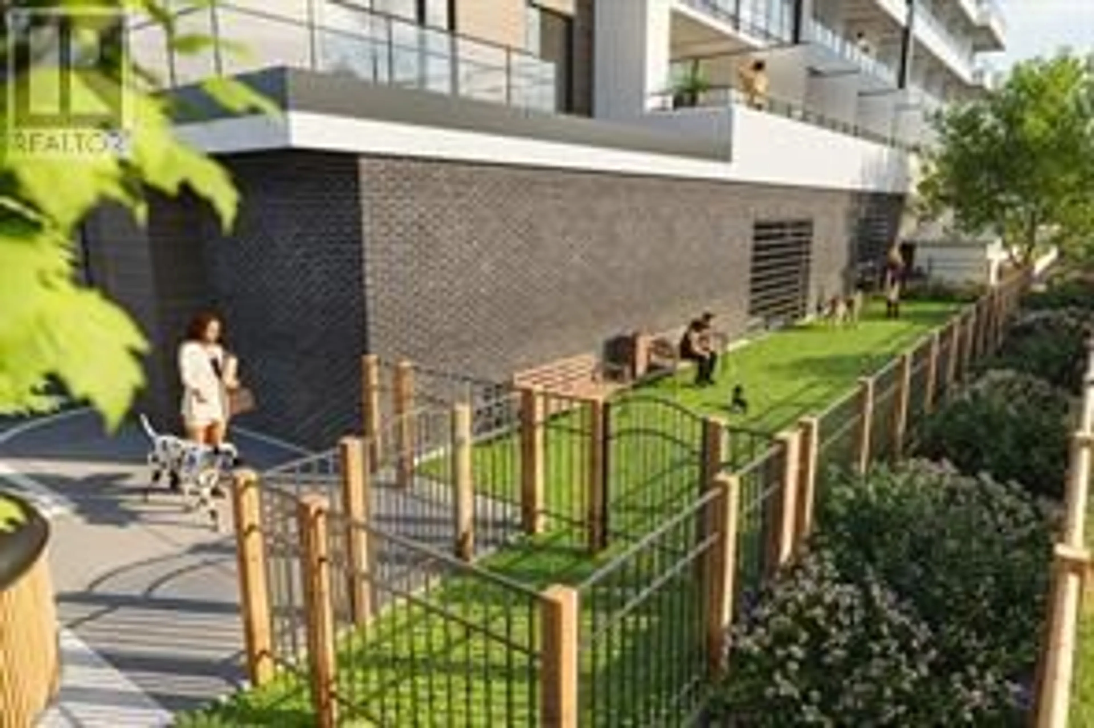 Patio, street for 209 - 1274 DEVONSHIRE AVENUE, Kelowna British Columbia V1Y0M7