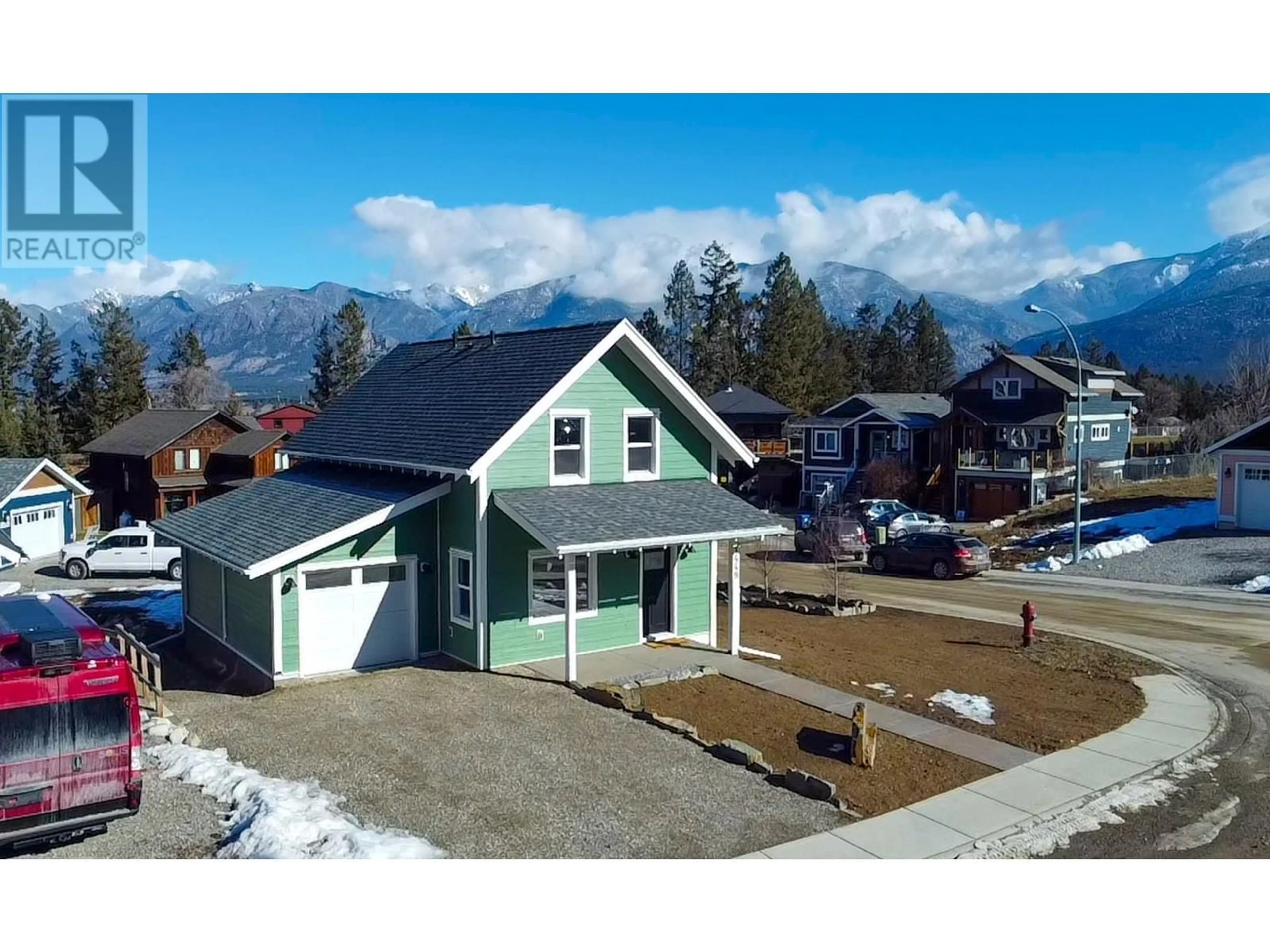 A pic from outside/outdoor area/front of a property/back of a property/a pic from drone, mountain view for 1448 CANTERBURY Way, Invermere British Columbia V0A1K4