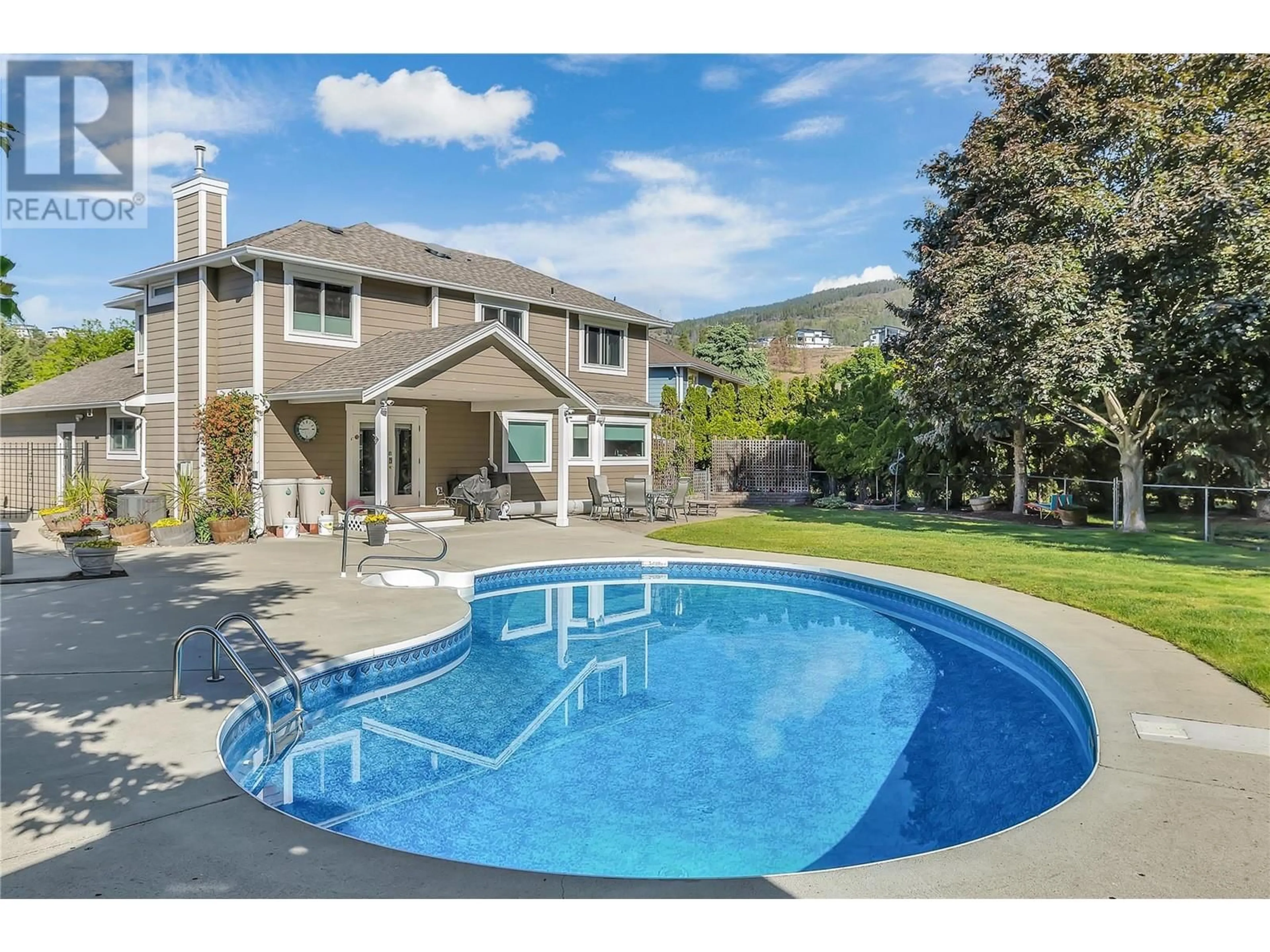 Pool for 2390 KARLI COURT, West Kelowna British Columbia V4T1T5