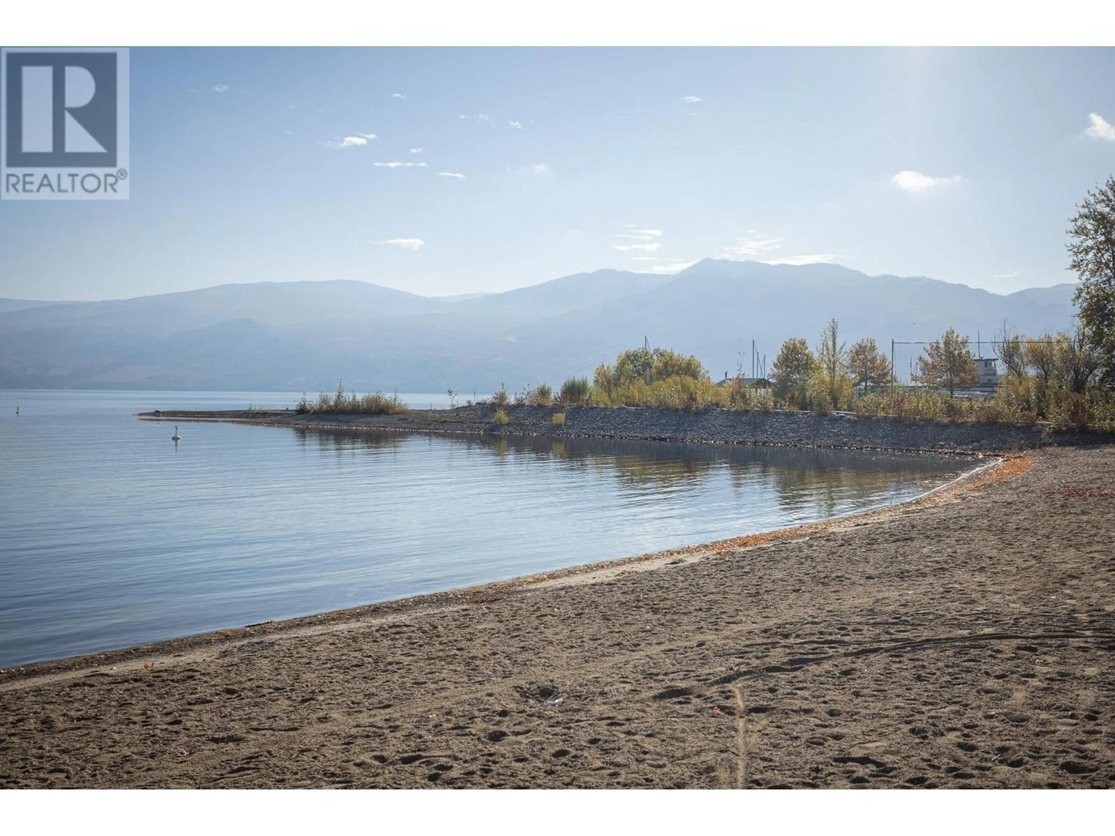 Blurry image for 233 - 4074 GELLATLY ROAD, West Kelowna British Columbia V4T2S8