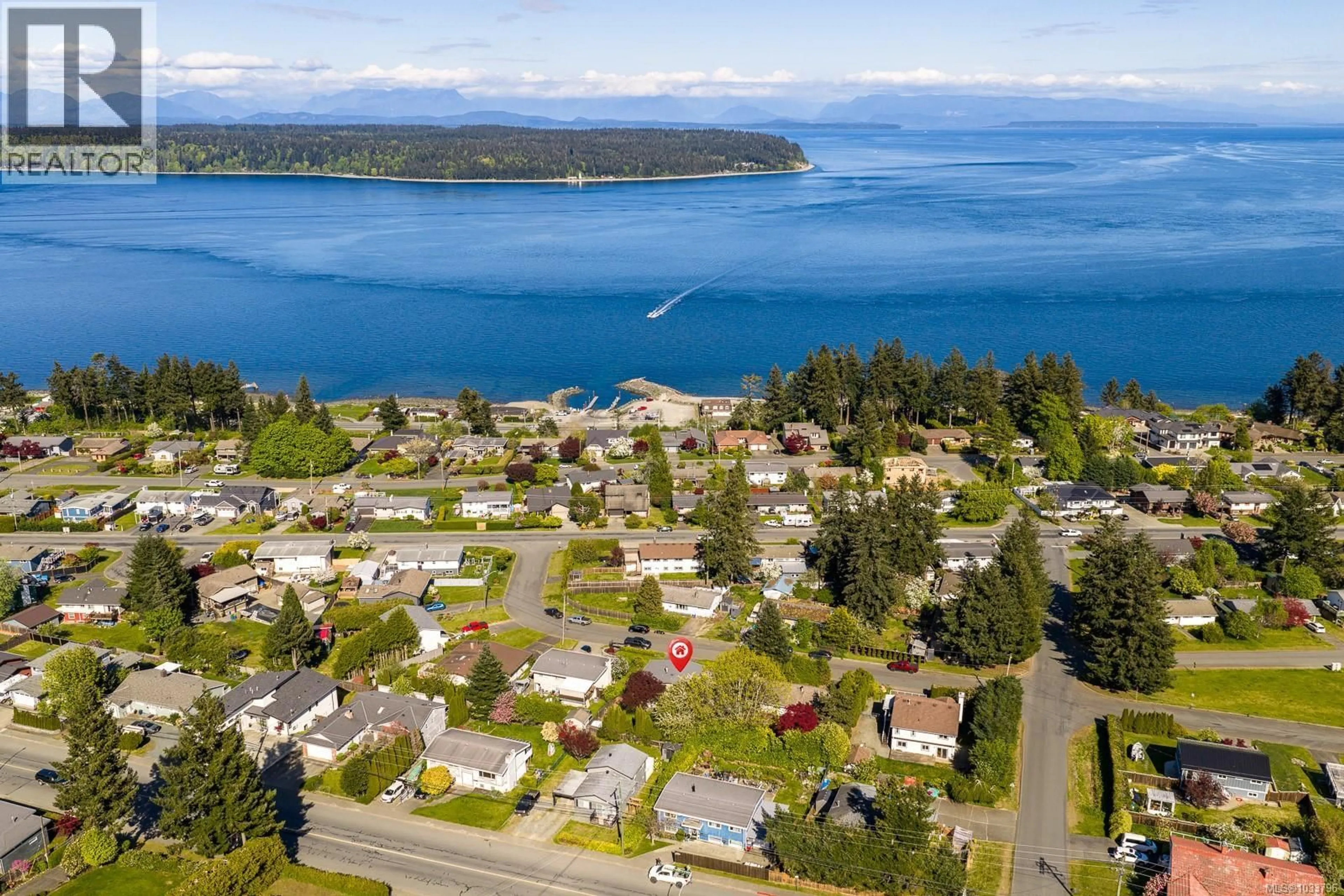 A pic from outside/outdoor area/front of a property/back of a property/a pic from drone, water/lake/river/ocean view for 1068 RUBY ROAD, Campbell River British Columbia V9W1M8