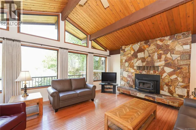 41 SOMENOS STREET, Lake Cowichan 5