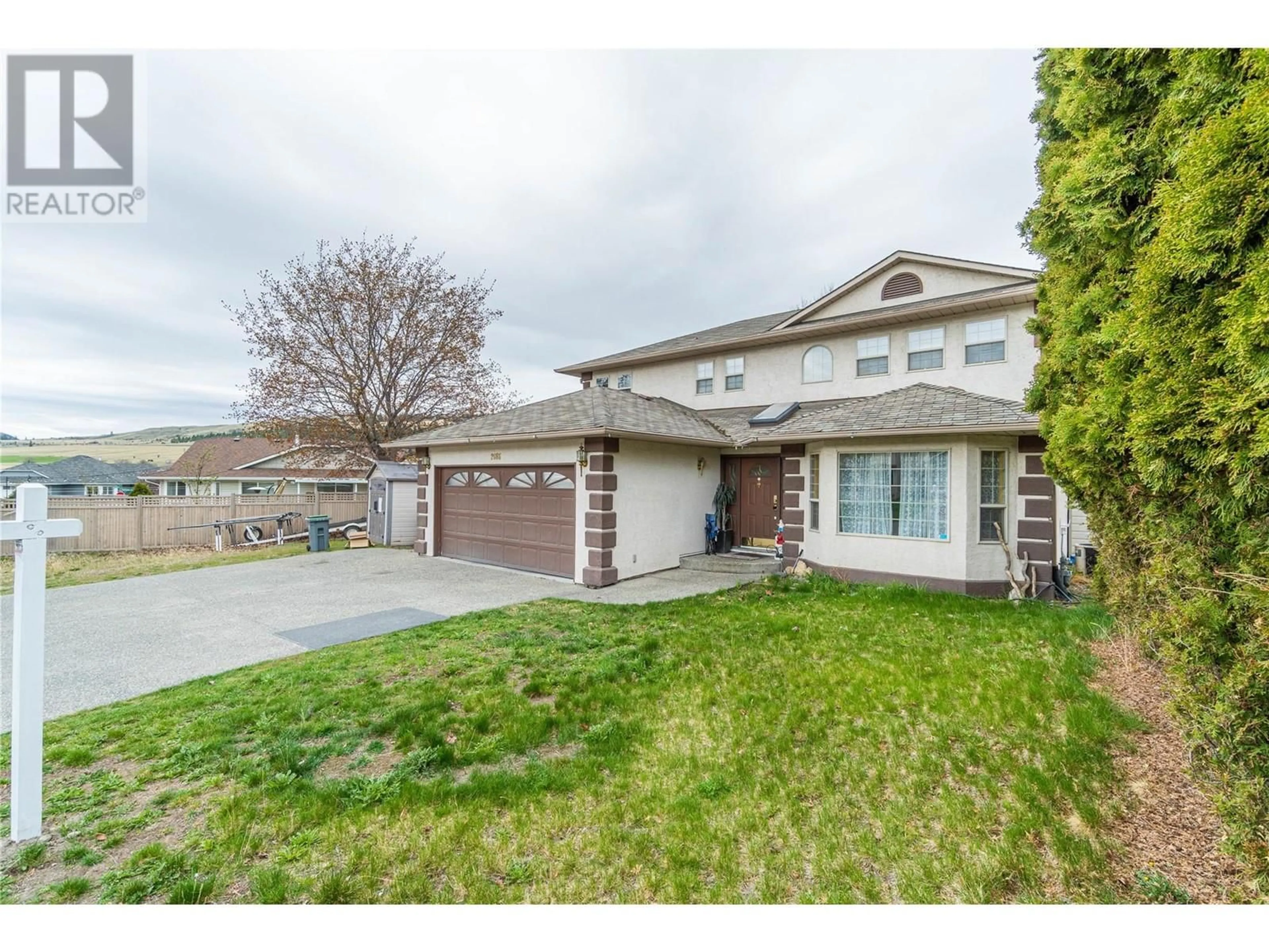 Unknown for 2086 TOMLINSON COURT, Kamloops British Columbia V2E2M7