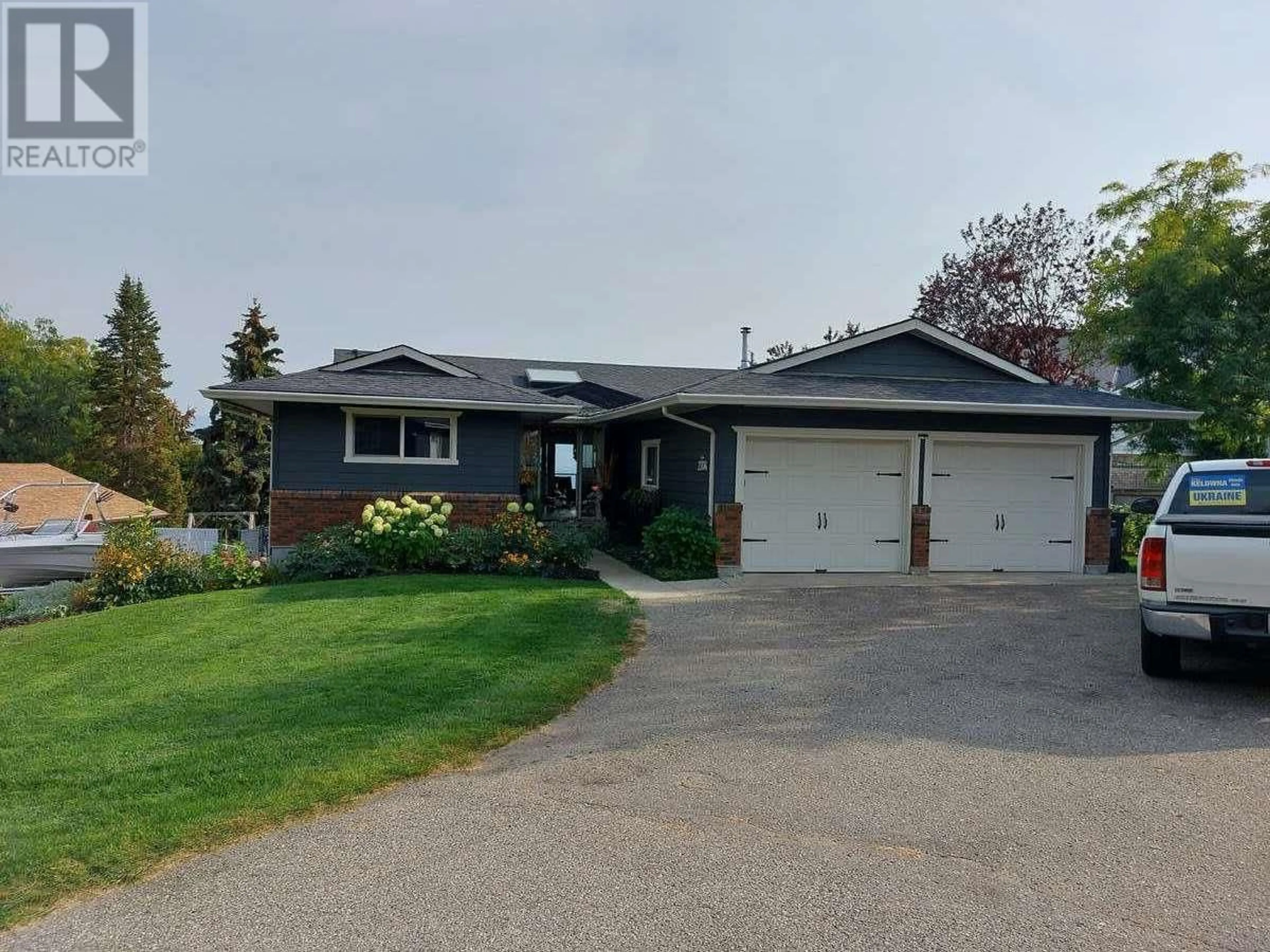 Home with vinyl exterior material, street for 2704 CORDOVA WAY, West Kelowna British Columbia V1Z2N3