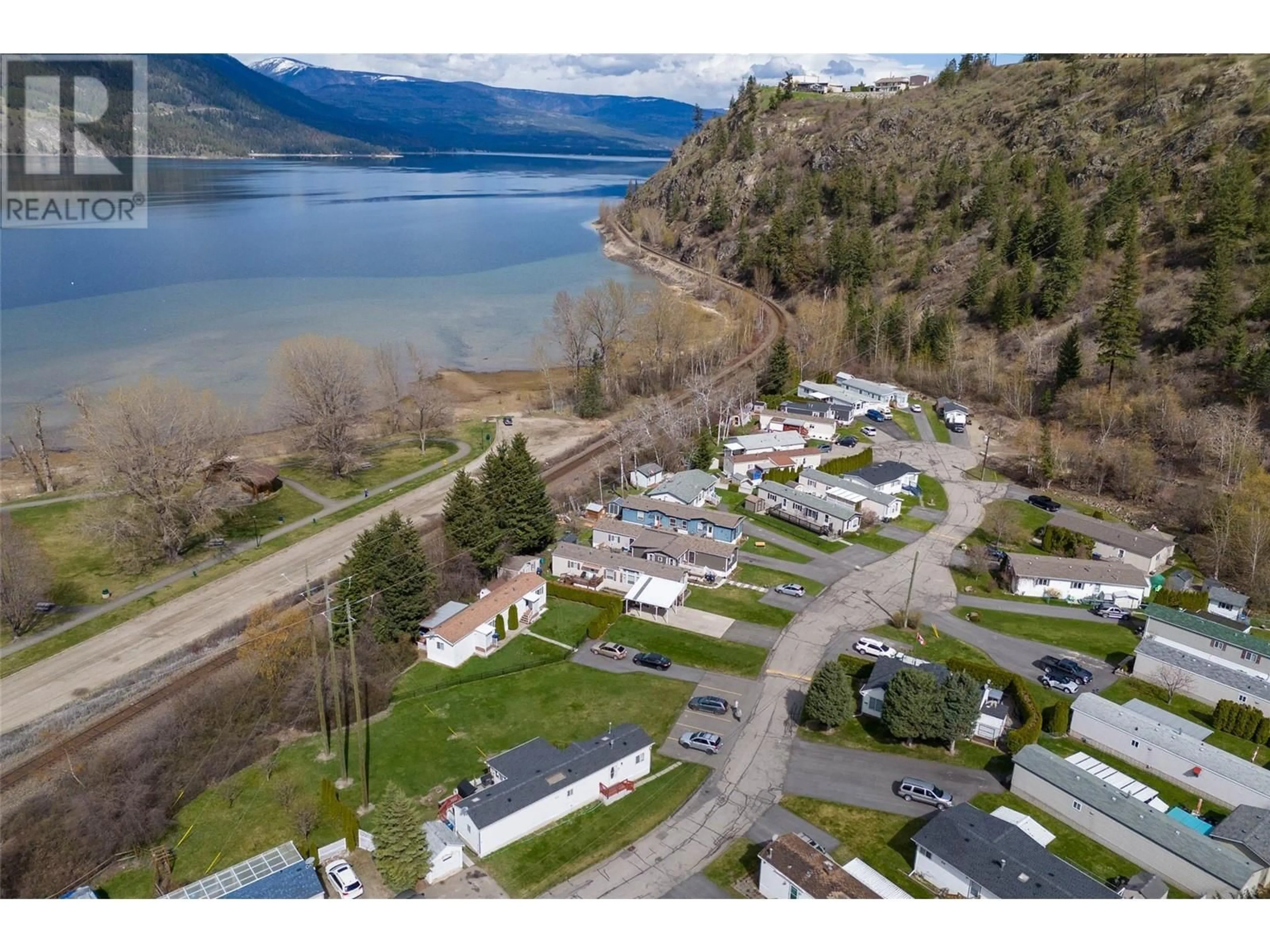 A pic from outside/outdoor area/front of a property/back of a property/a pic from drone, water/lake/river/ocean view for 1250 Hillside Avenue Unit# 36, Chase British Columbia V0E1M0