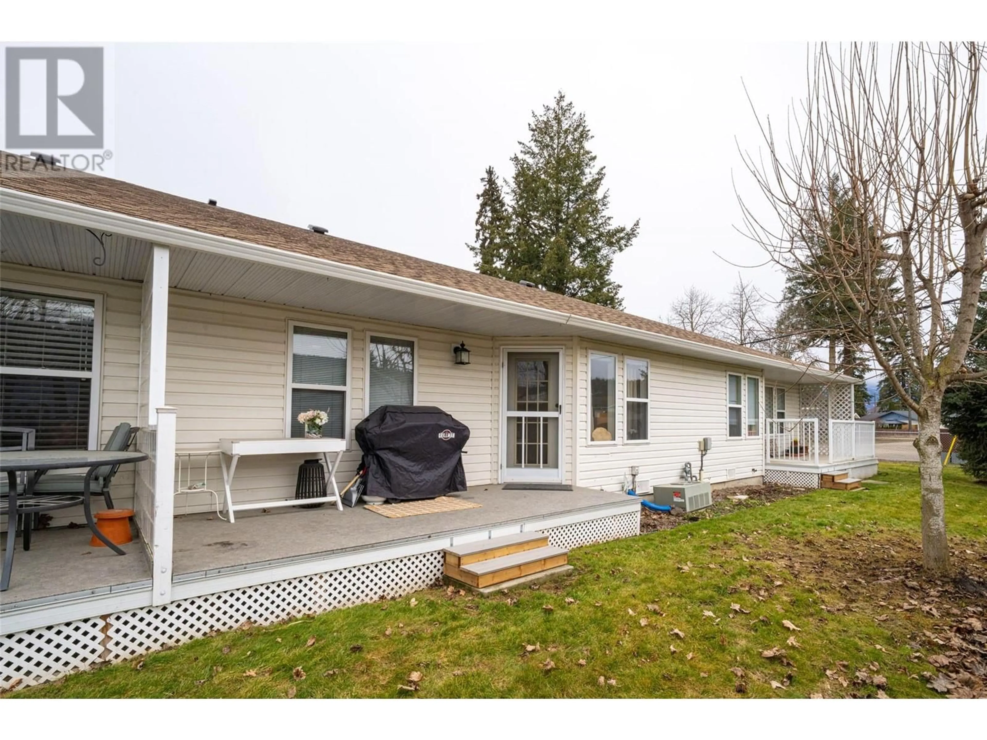 Patio, unknown for 2 - 501 KILDONAN AVENUE, Enderby British Columbia V0E1V2
