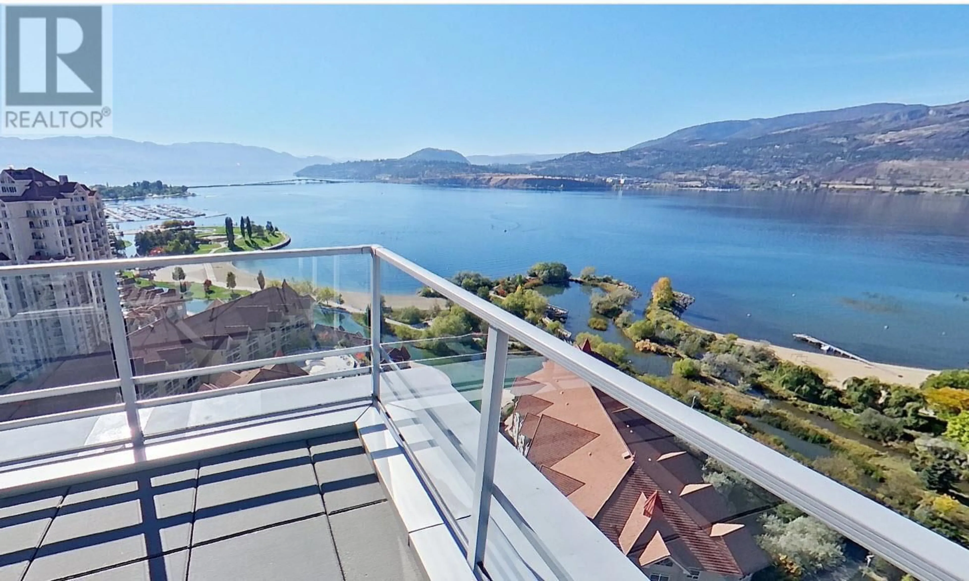 Balcony in the apartment, water/lake/river/ocean view for 2604 - 1075 SUNSET DRIVE, Kelowna British Columbia V1Y9Y9