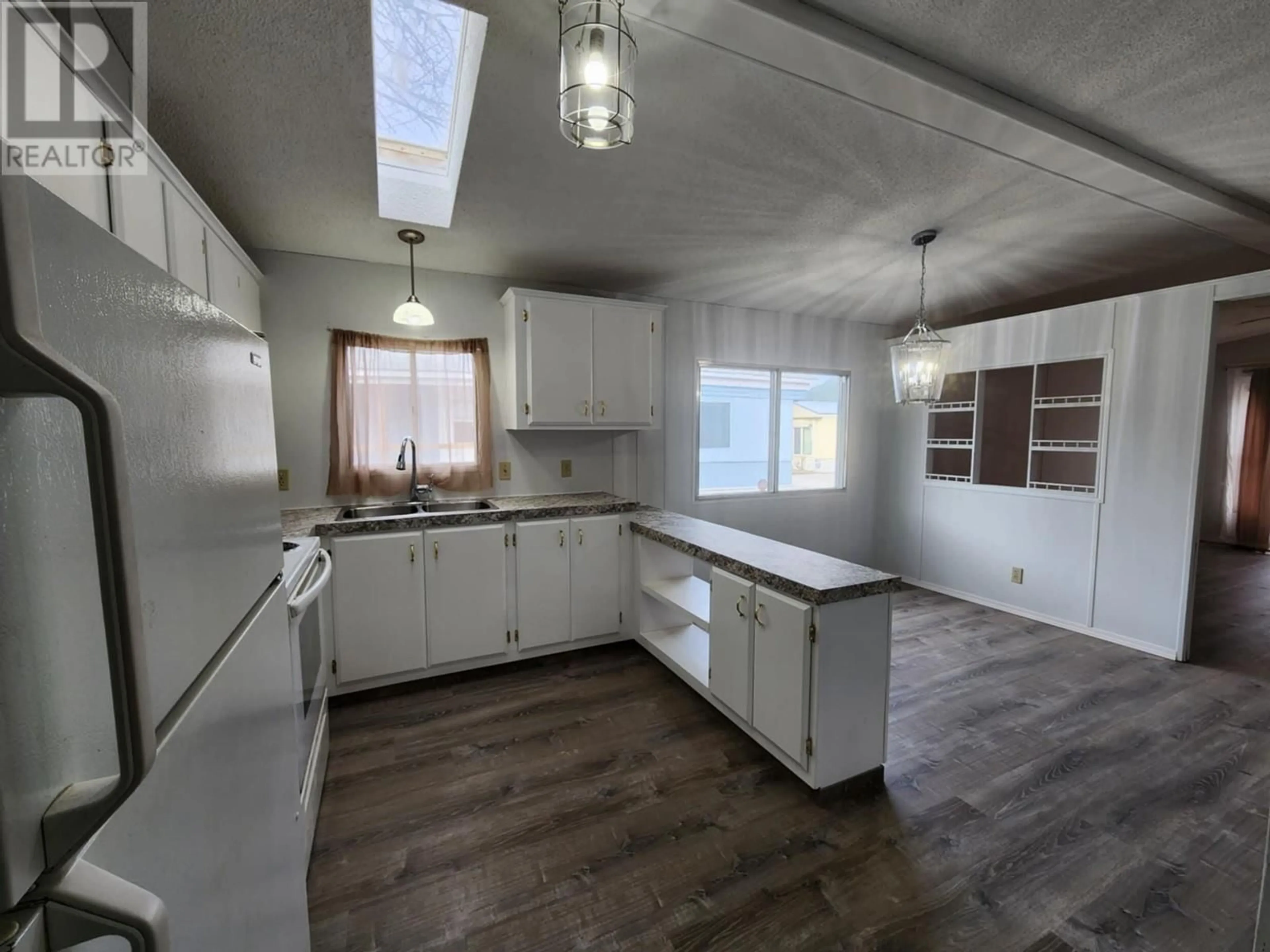 Standard kitchen, unknown for 2313 Shuswap Avenue Unit# 32, Lumby British Columbia V0E2G0